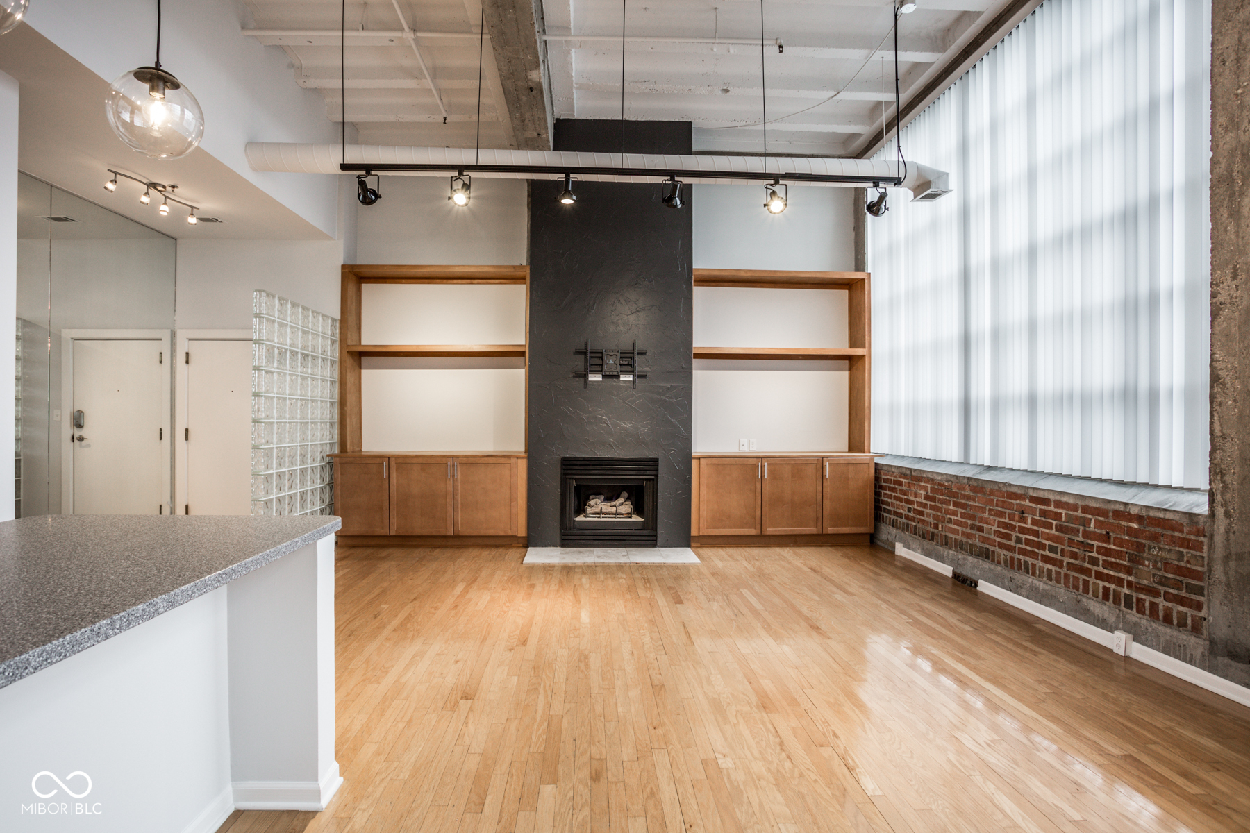 611 N Park Avenue Unit: 401