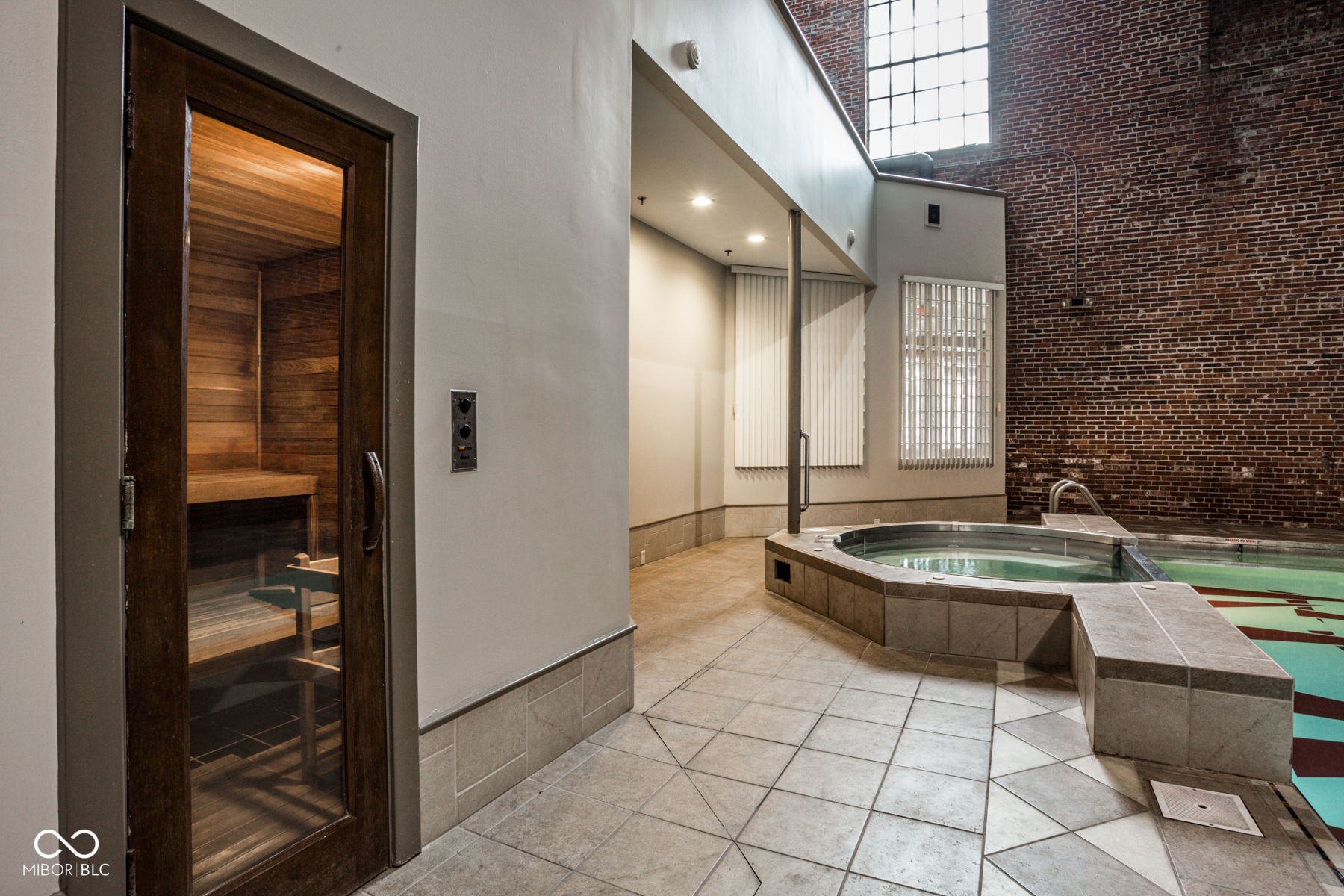611 N Park Avenue Unit: 401