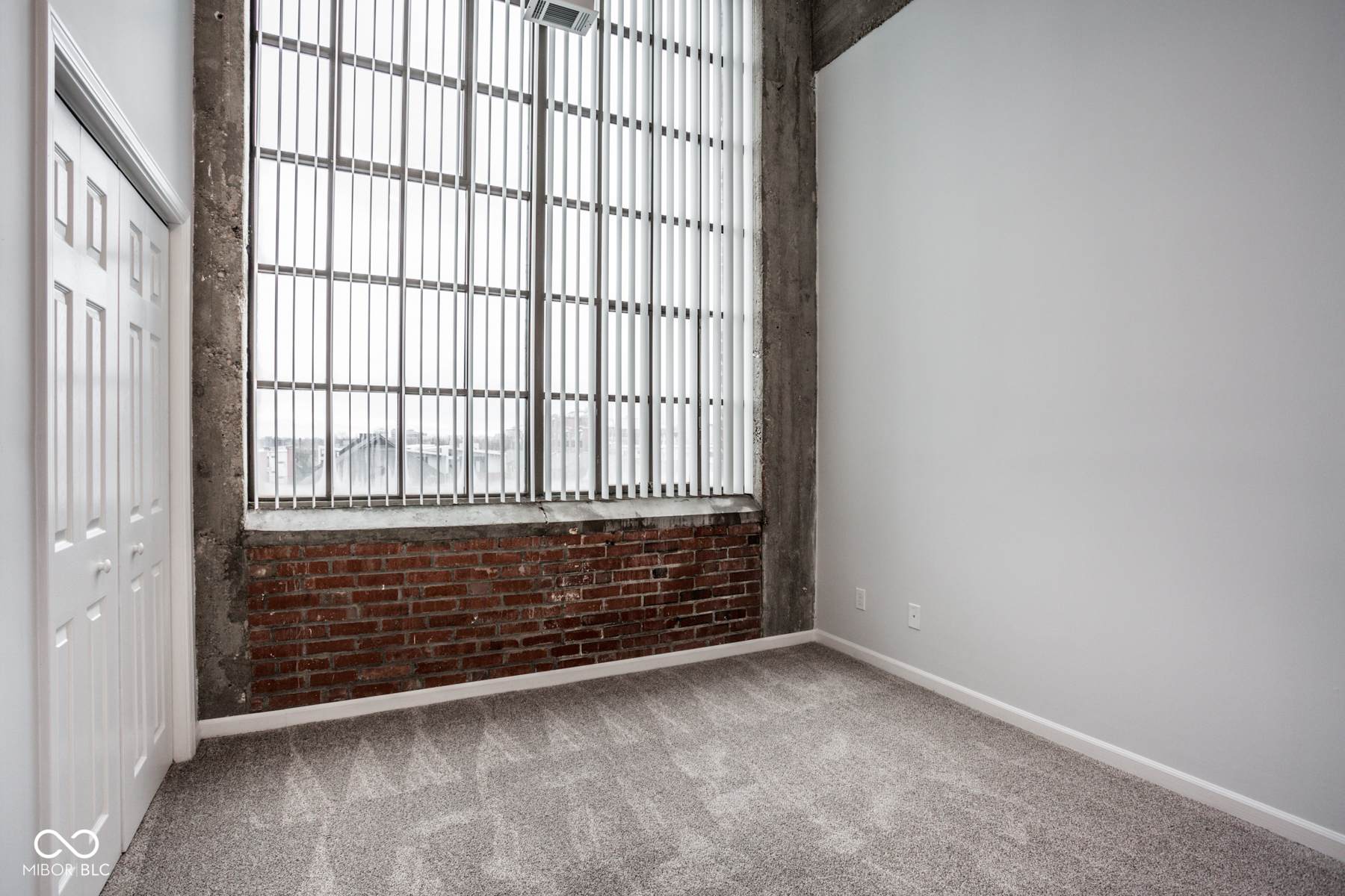 611 N Park Avenue Unit: 401