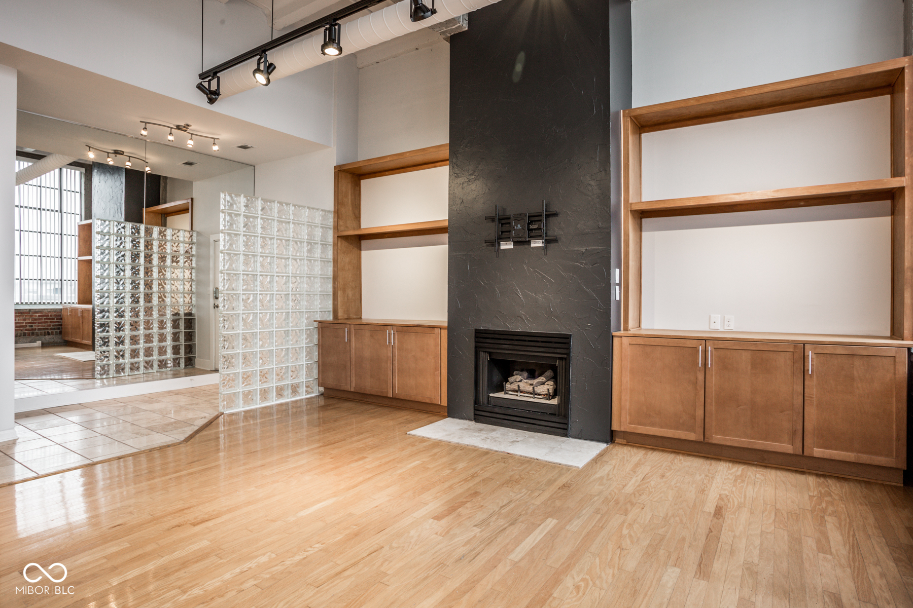 611 N Park Avenue Unit: 401
