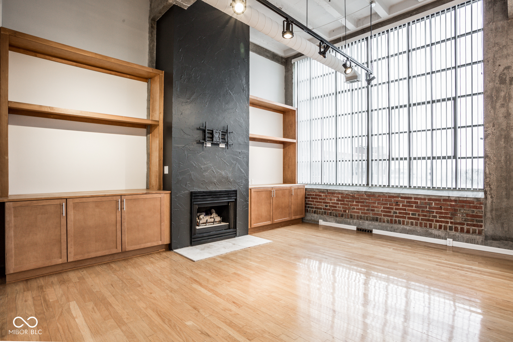 611 N Park Avenue Unit: 401