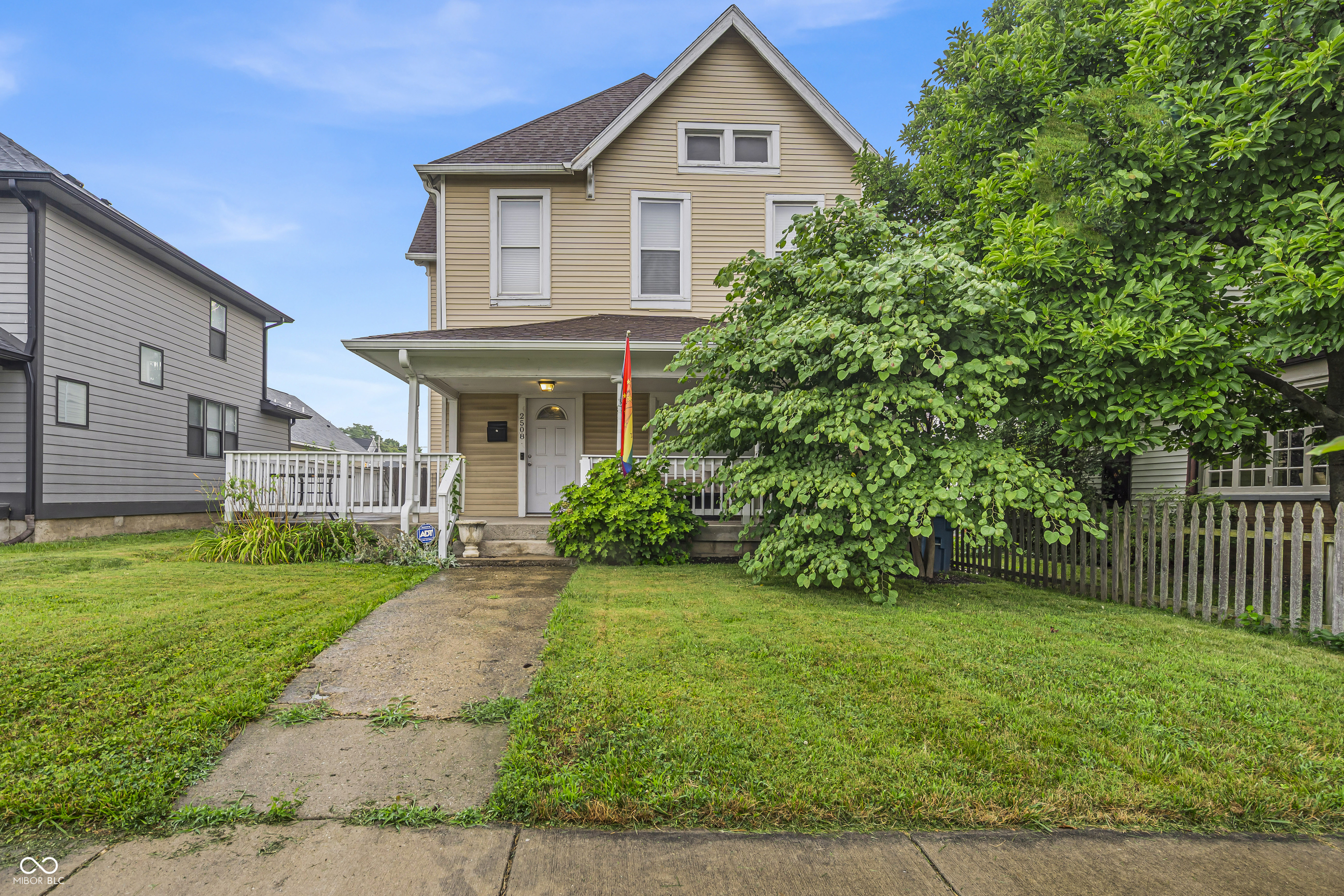 2508 Carrollton Avenue