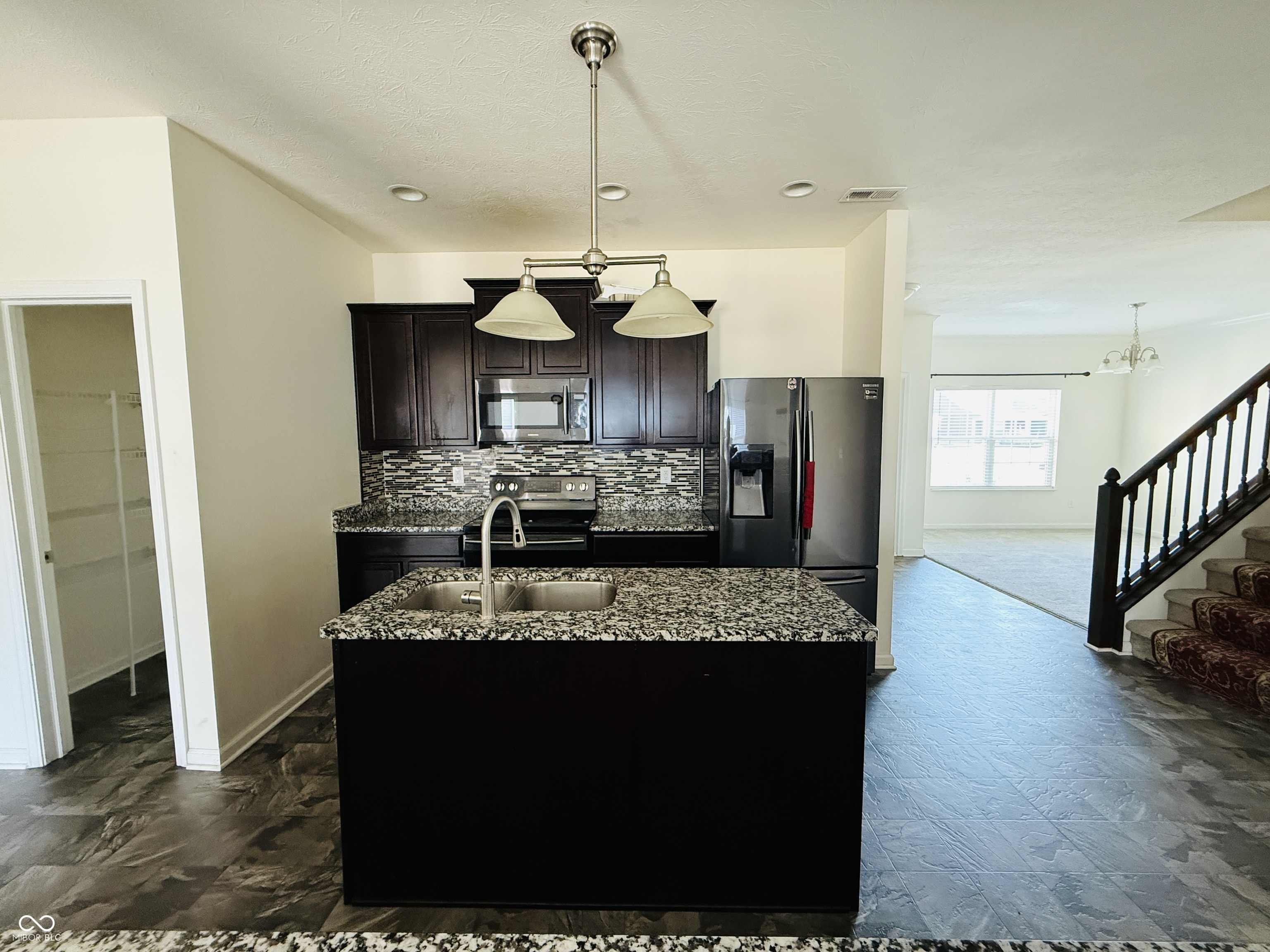 822 Blue Ash Trail