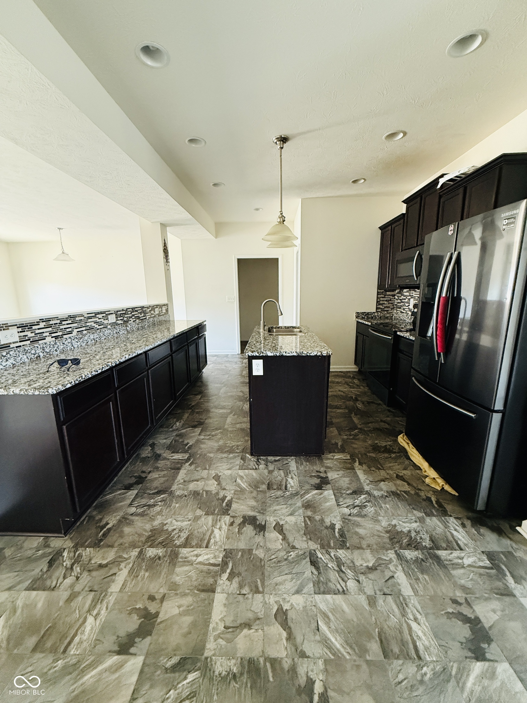 822 Blue Ash Trail