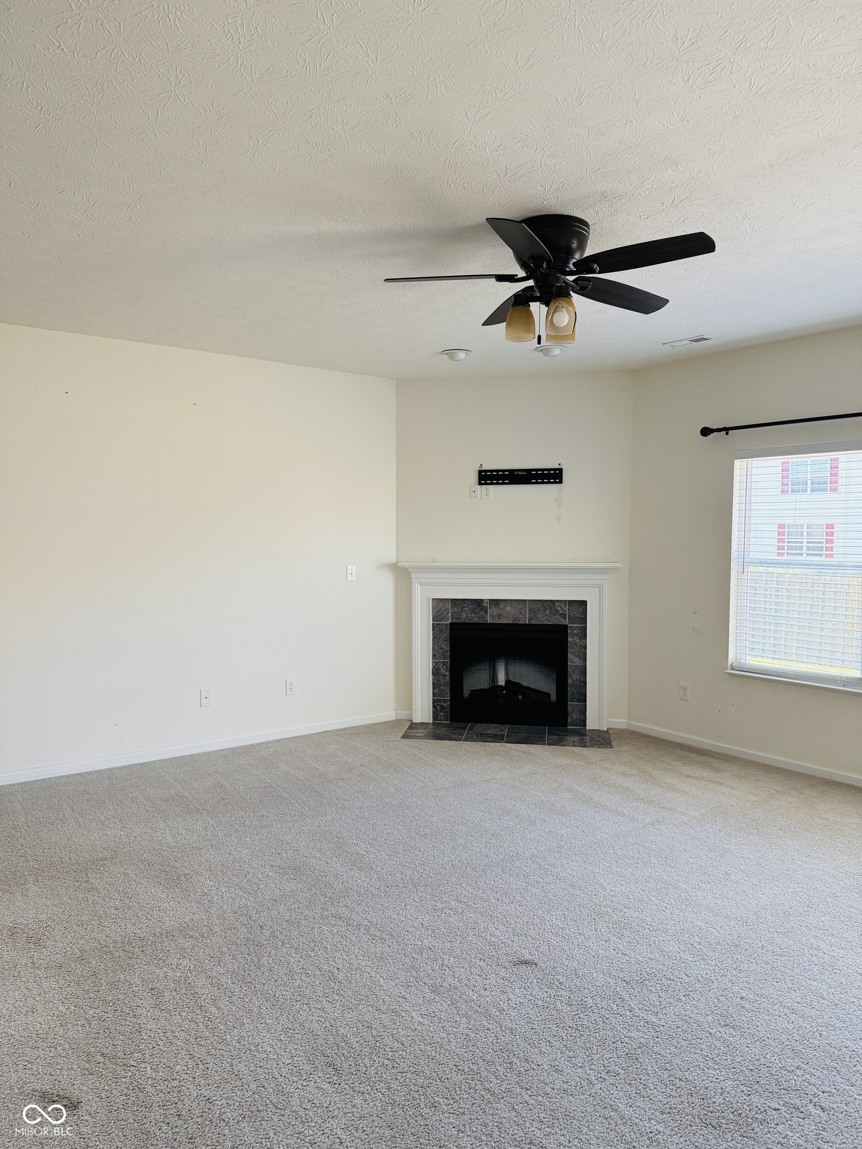 822 Blue Ash Trail
