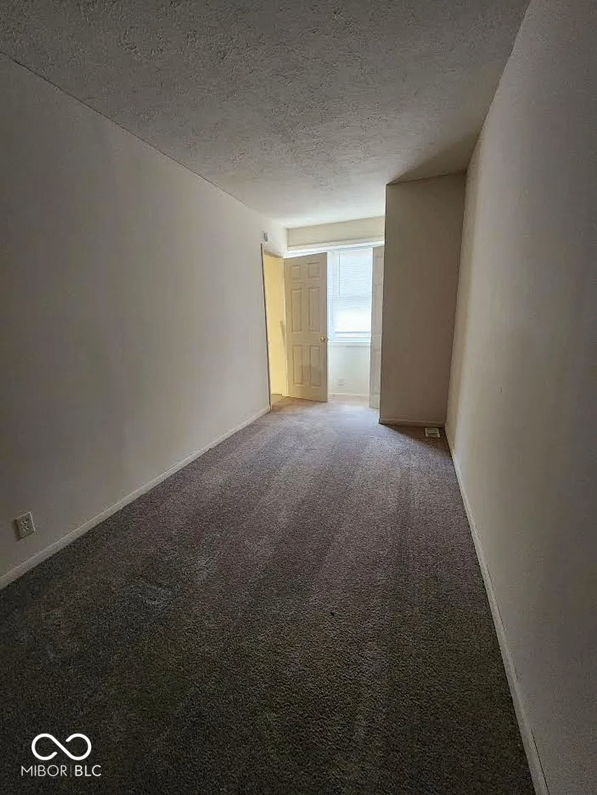 2633 S Randolph Street