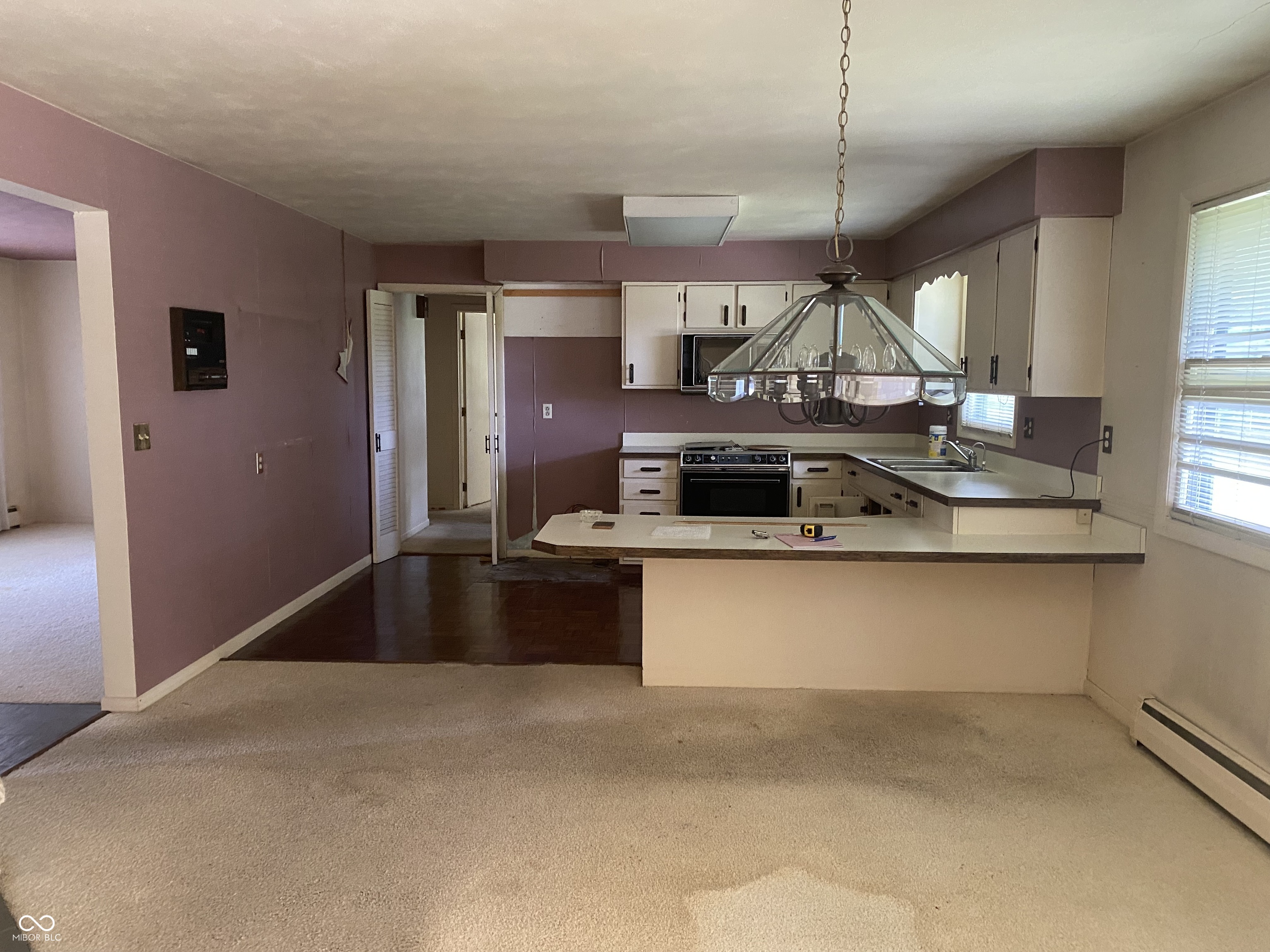 228 Breezy Lane