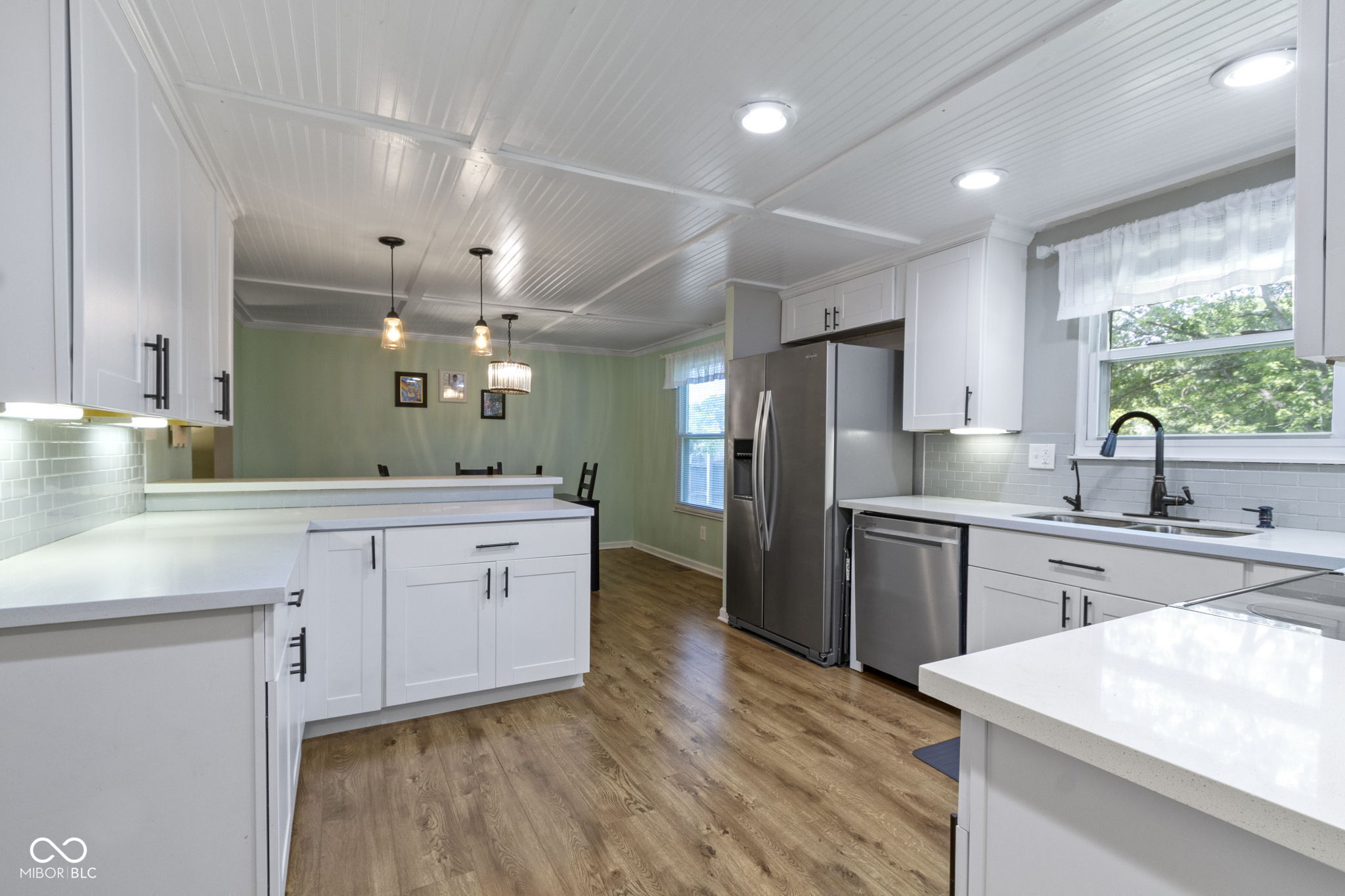 706 Shady Creek Drive