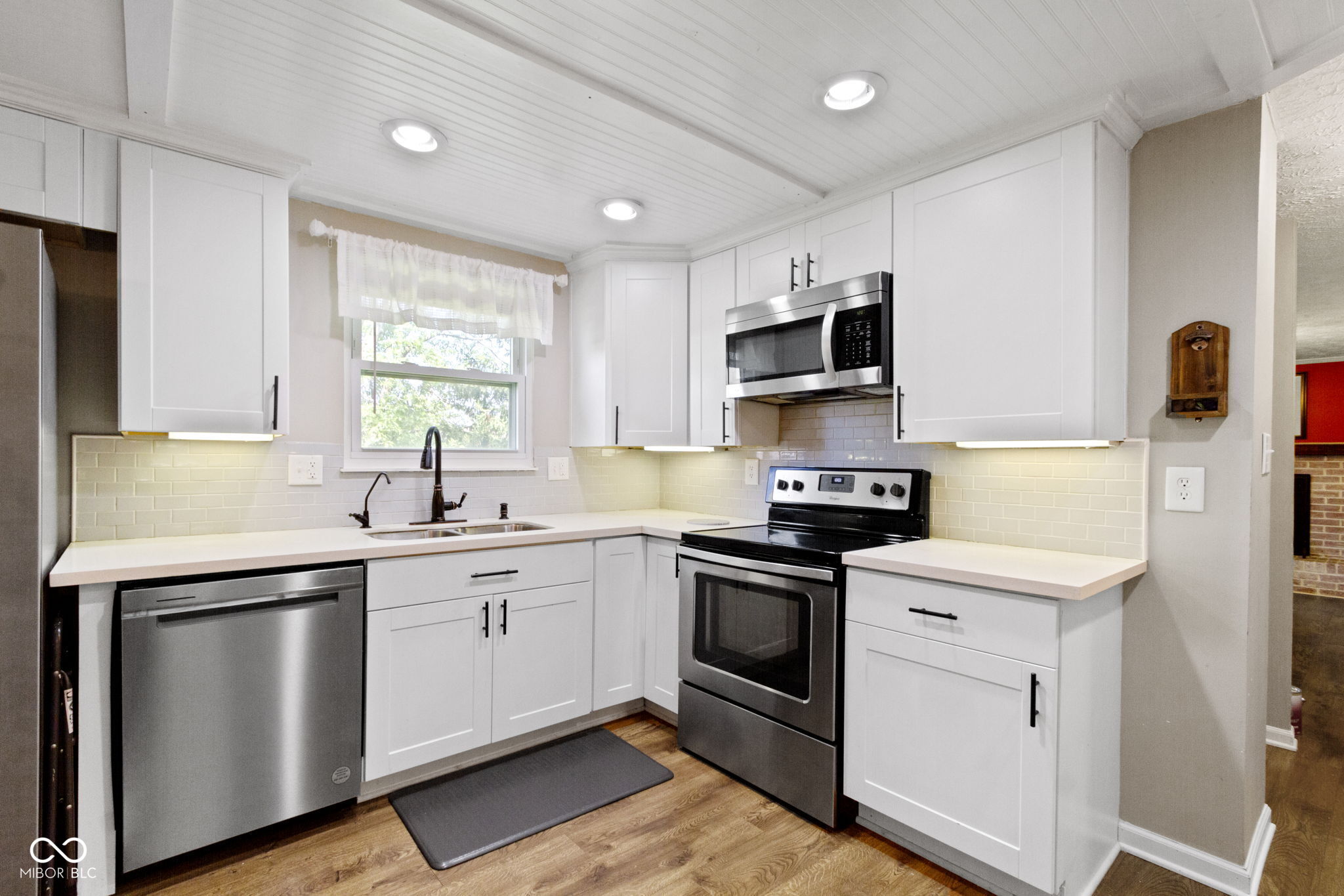 706 Shady Creek Drive
