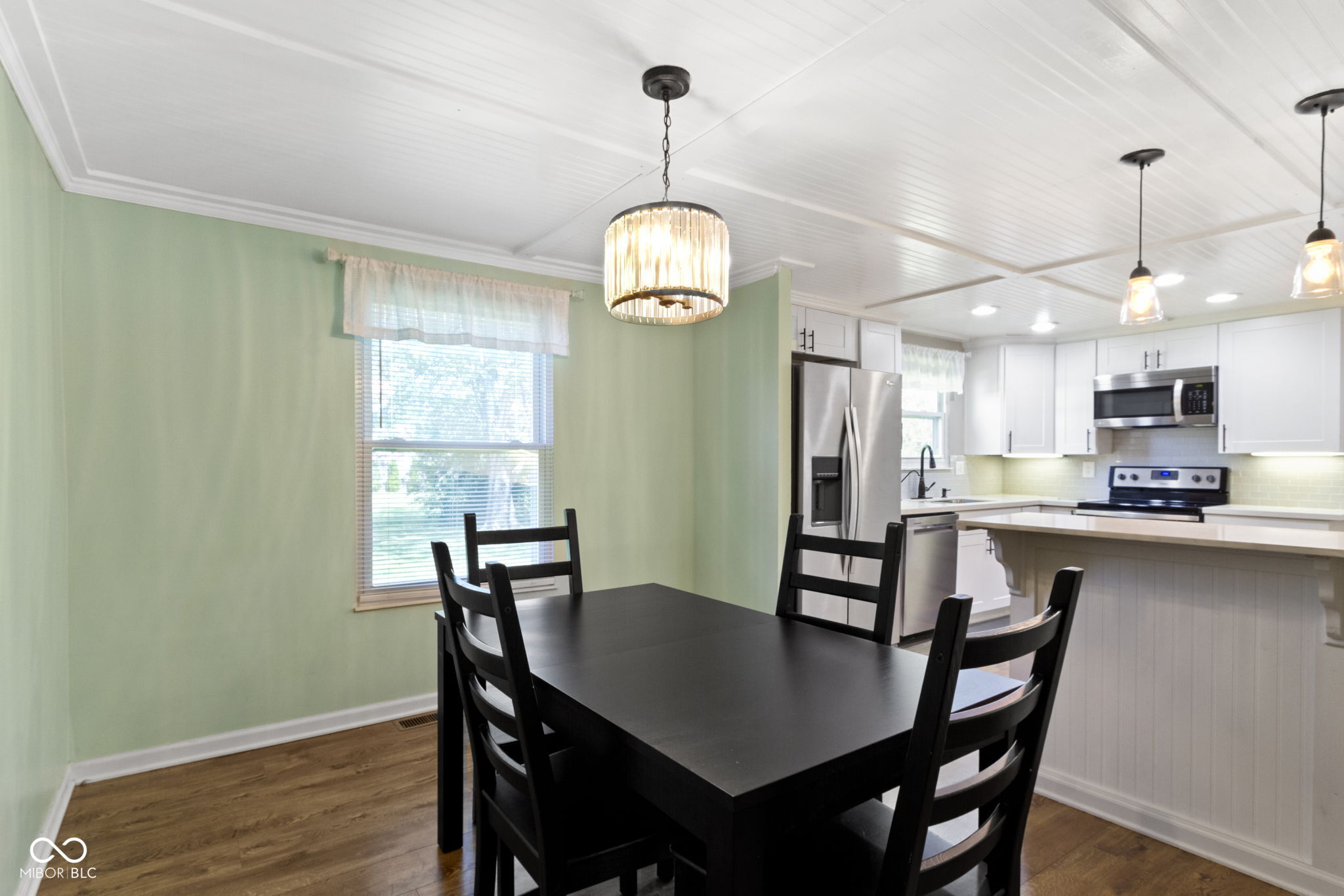 706 Shady Creek Drive