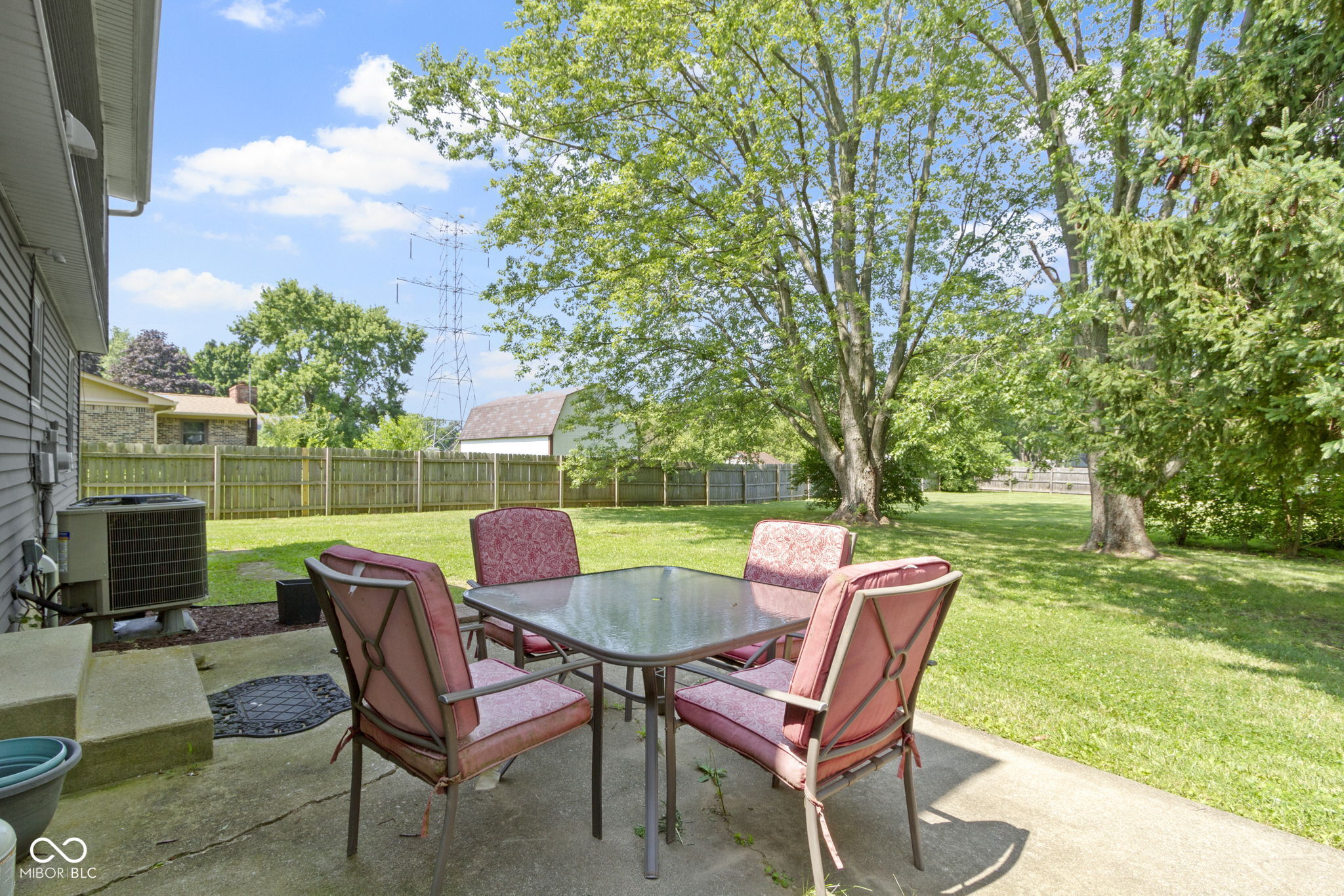 706 Shady Creek Drive
