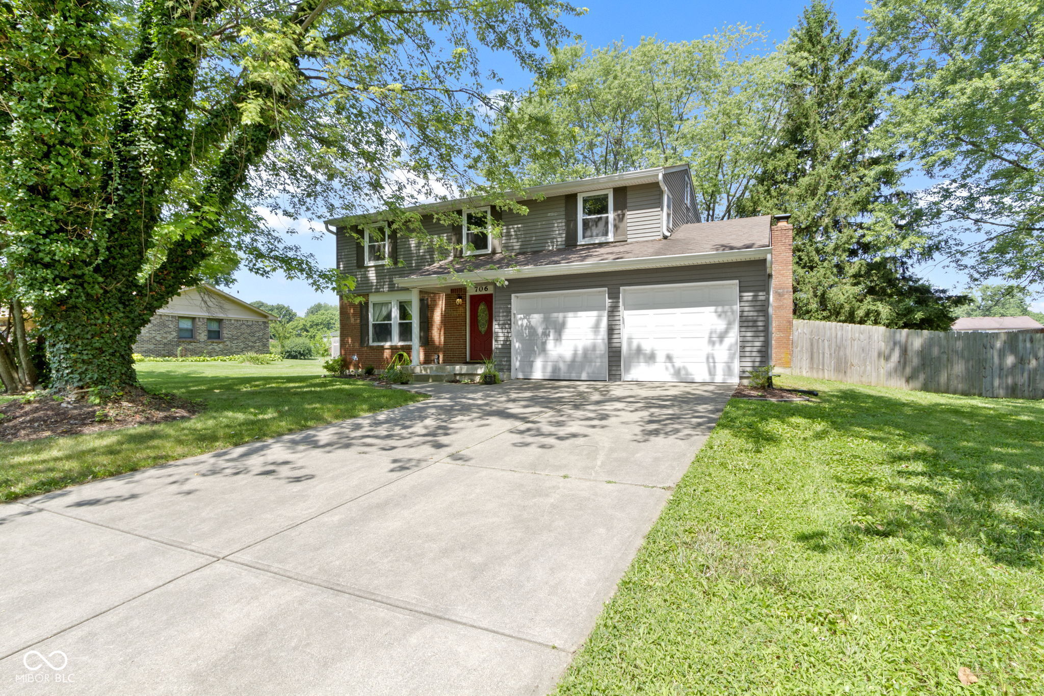 706 Shady Creek Drive