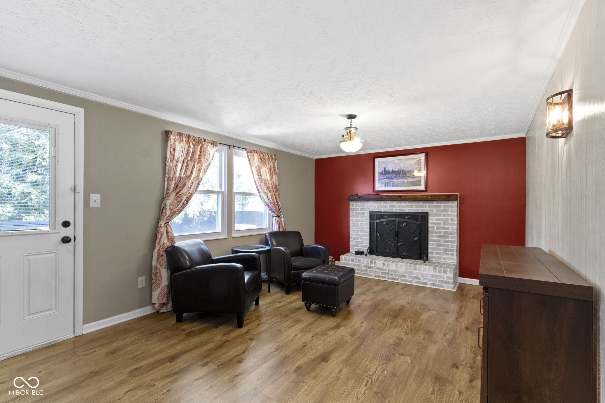706 Shady Creek Drive