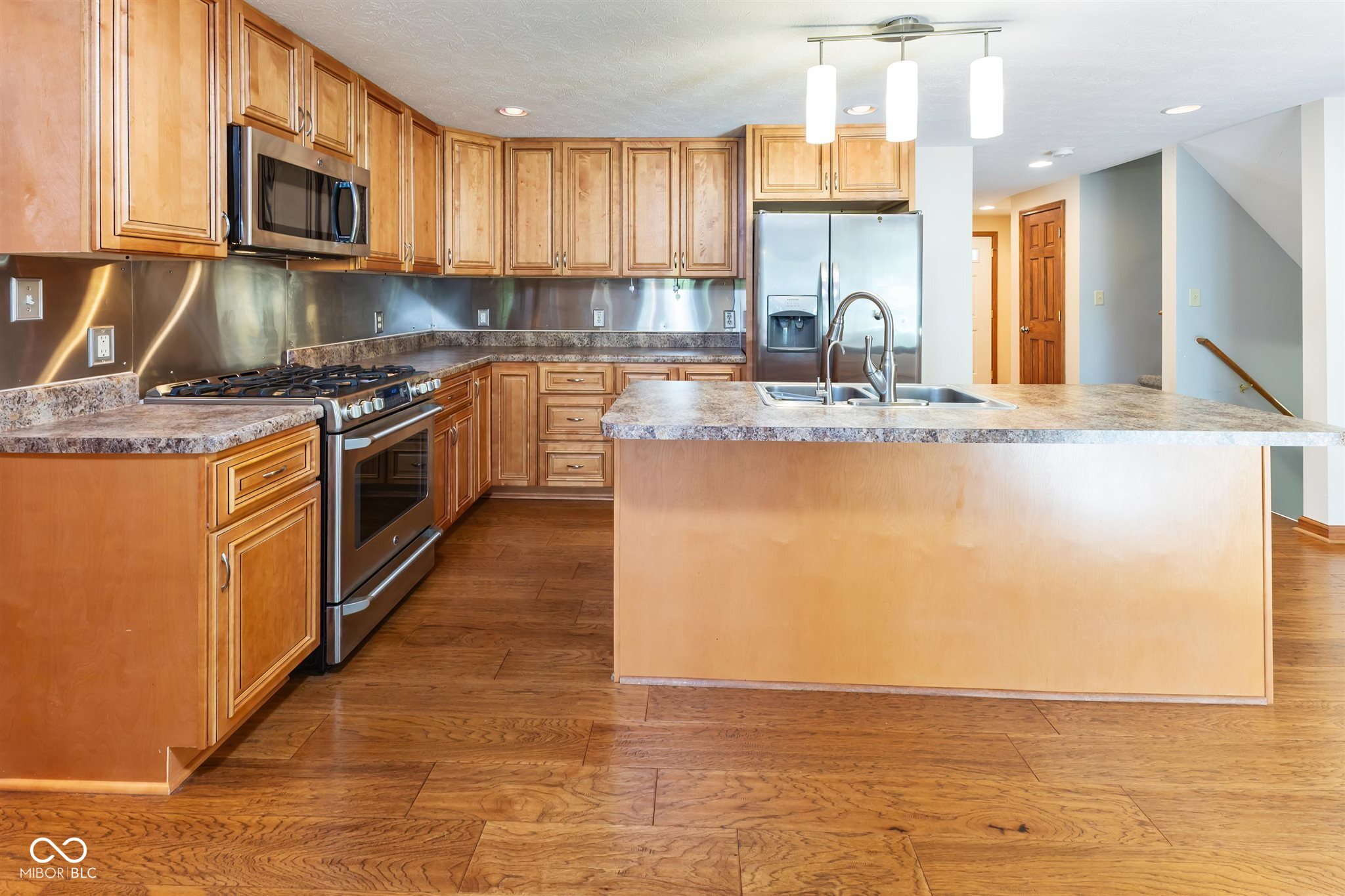 11107 Eller Road