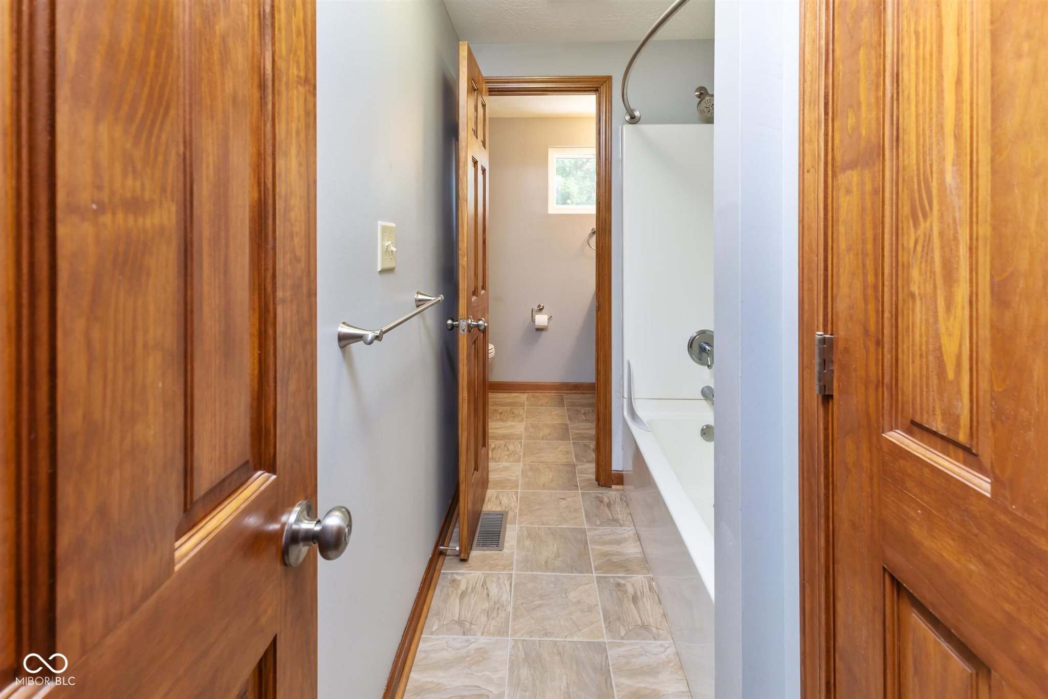 11107 Eller Road
