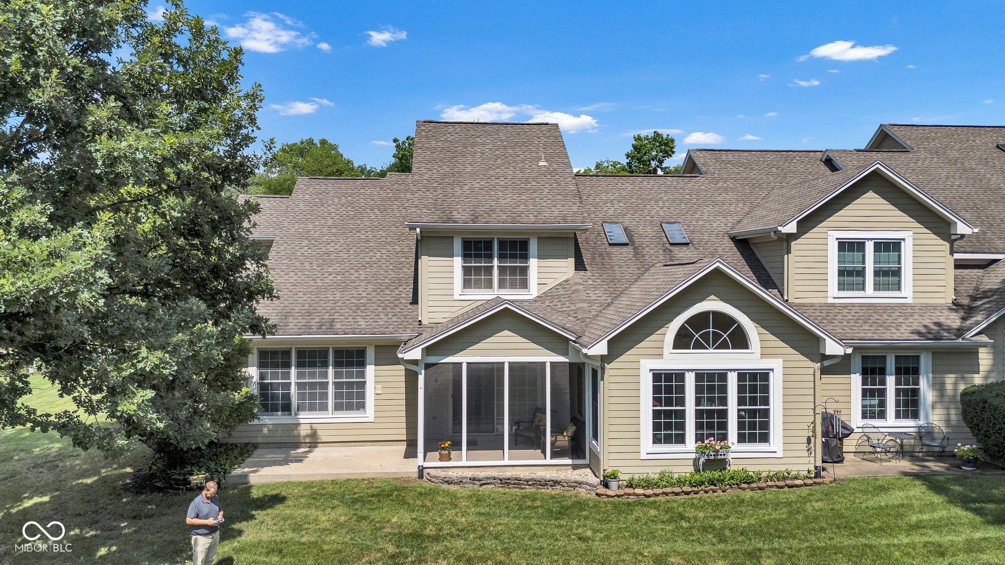 5809 Spruce Knoll Court