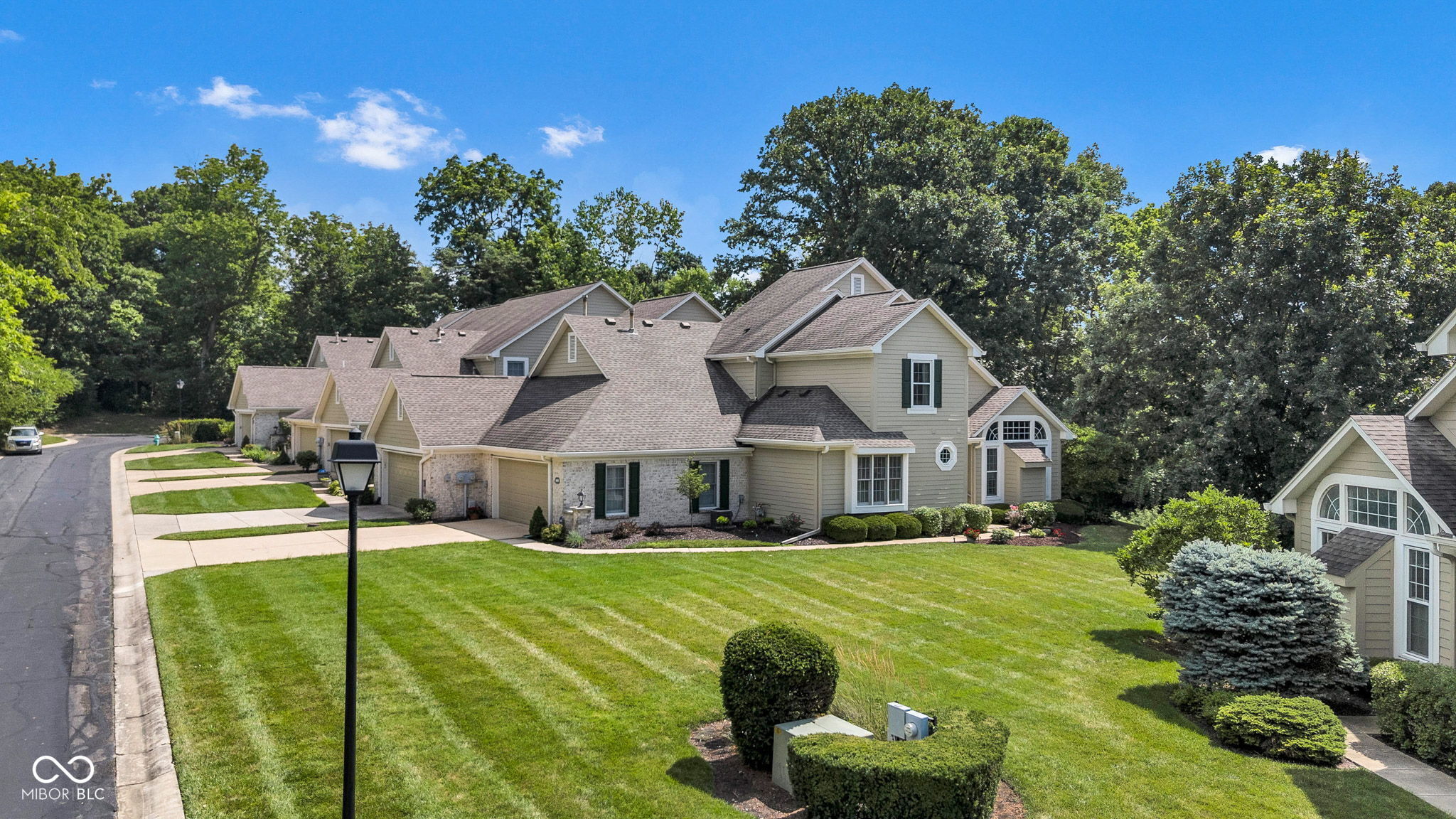 5809 Spruce Knoll Court