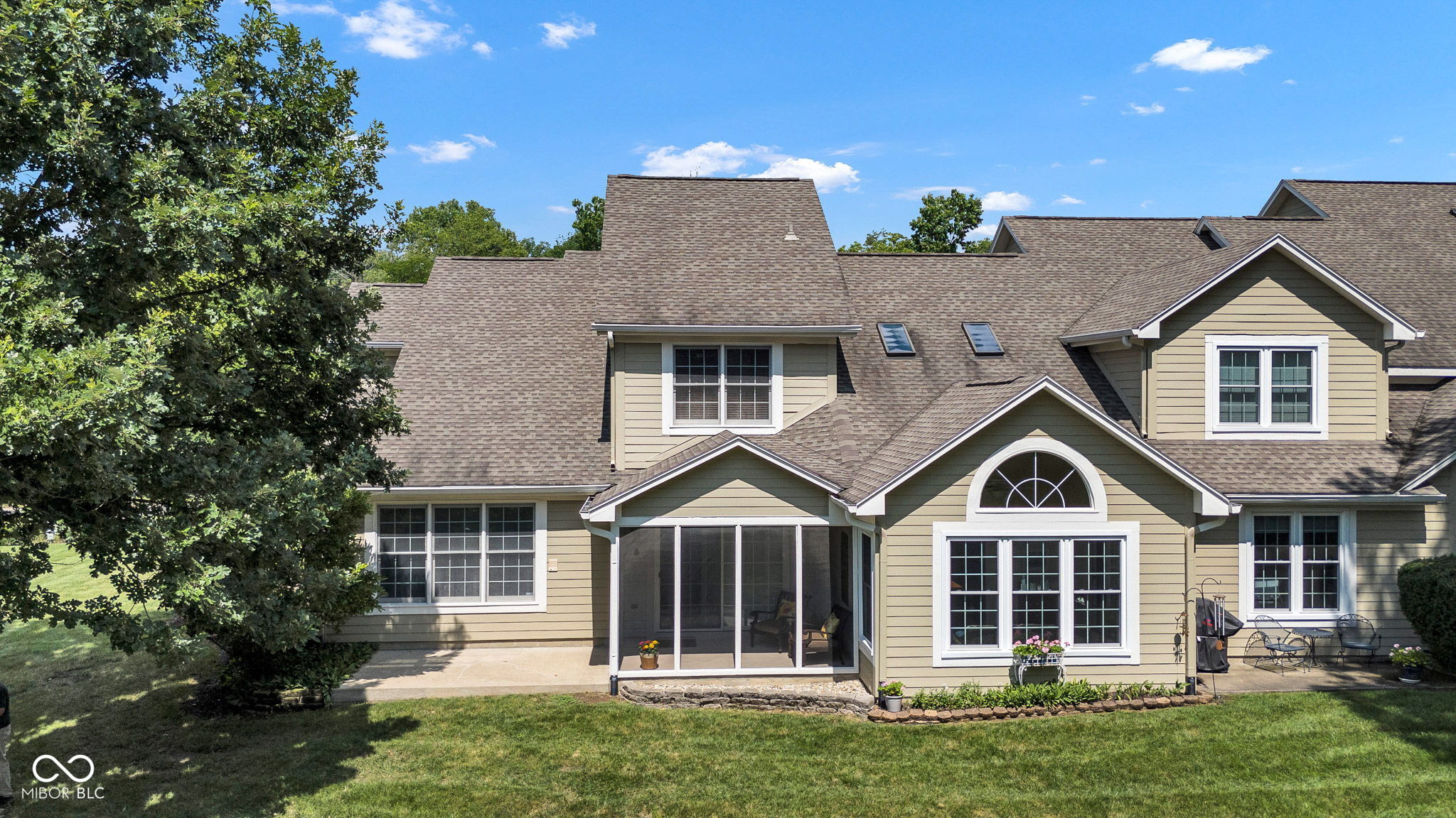 5809 Spruce Knoll Court