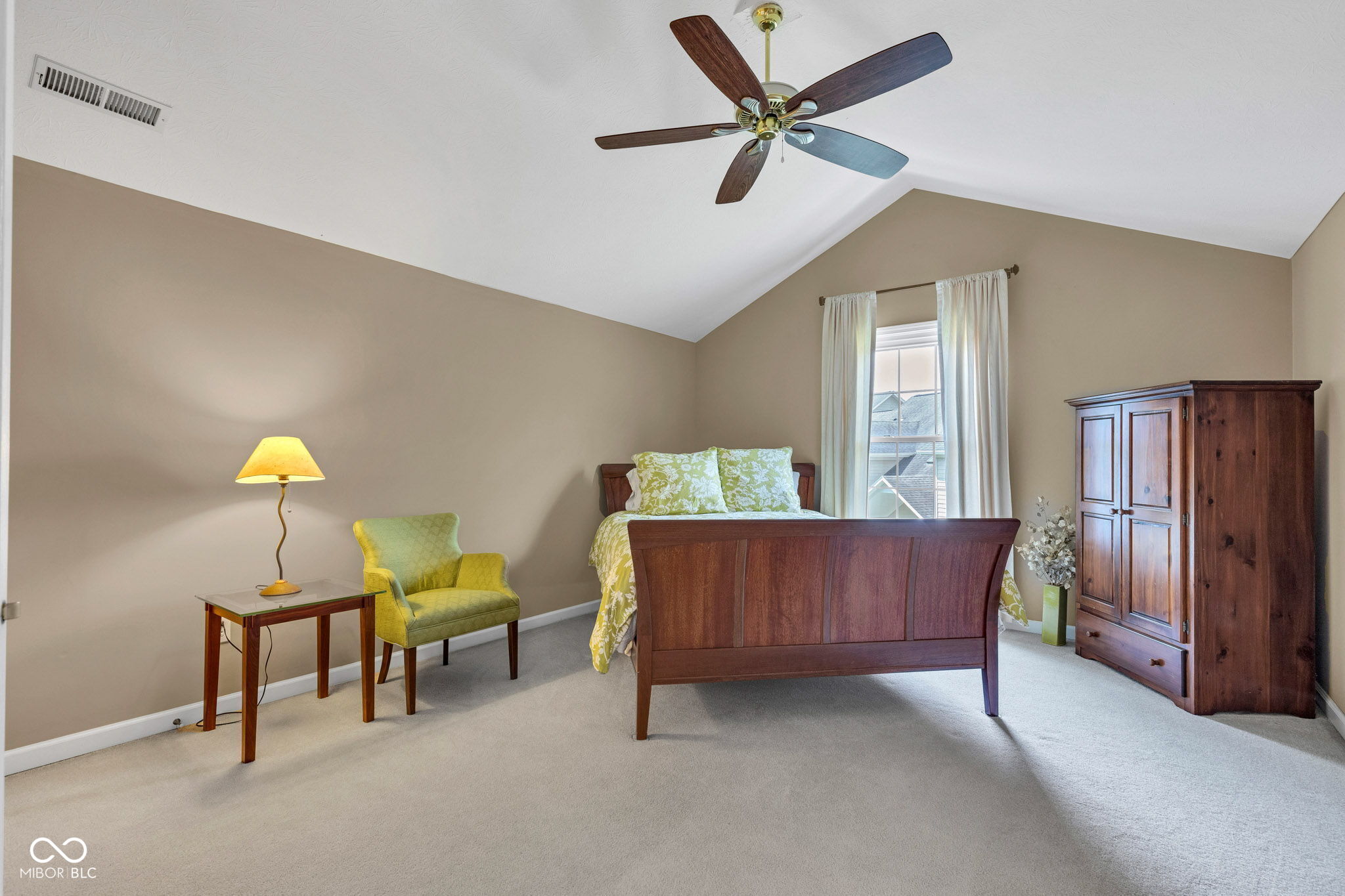 5809 Spruce Knoll Court