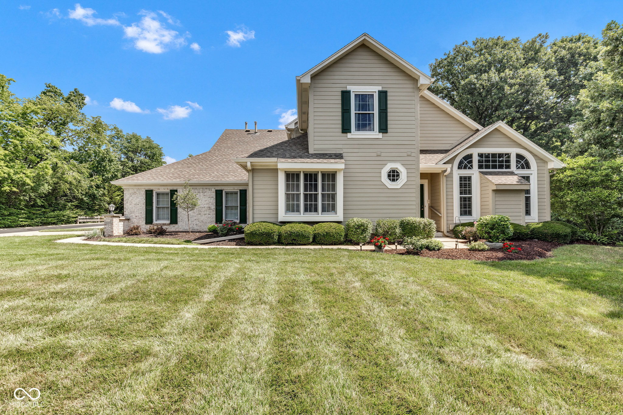 5809 Spruce Knoll Court