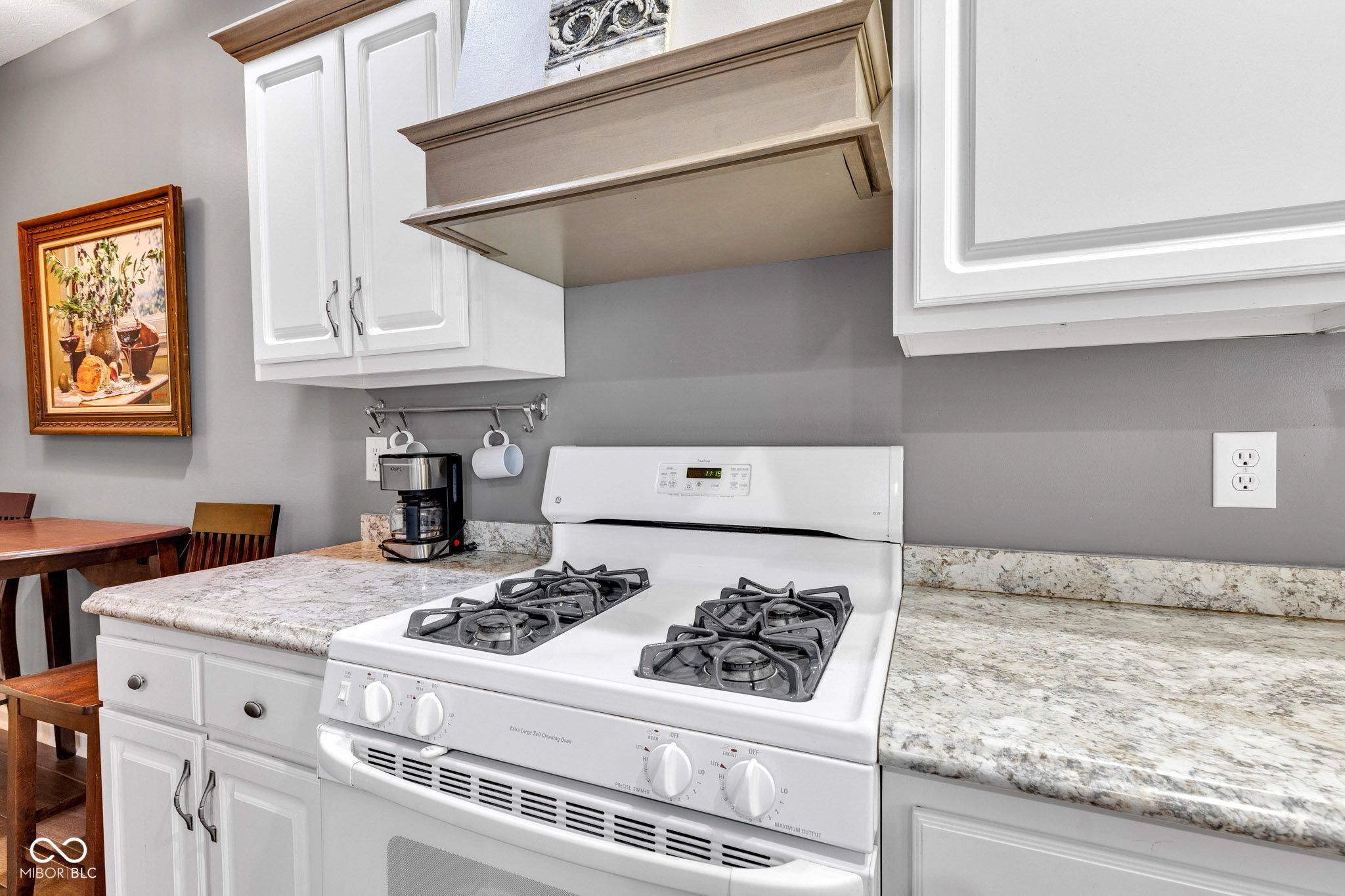 5809 Spruce Knoll Court