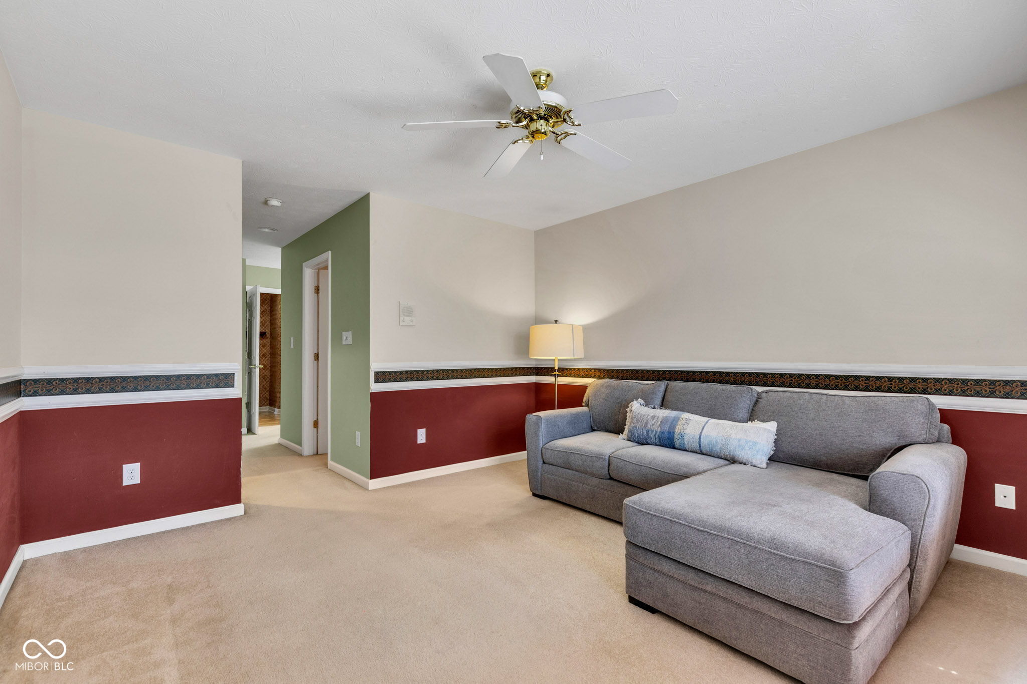5809 Spruce Knoll Court