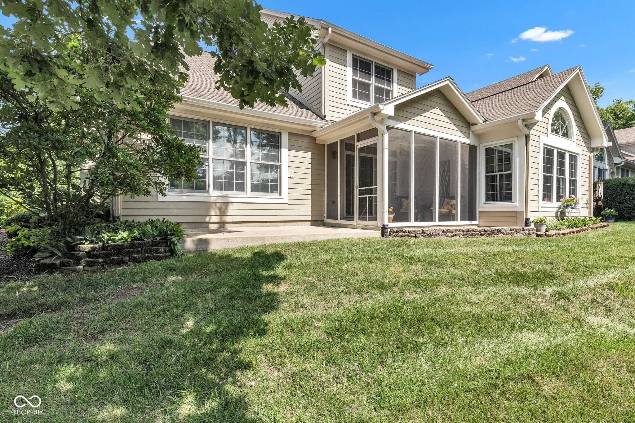 5809 Spruce Knoll Court