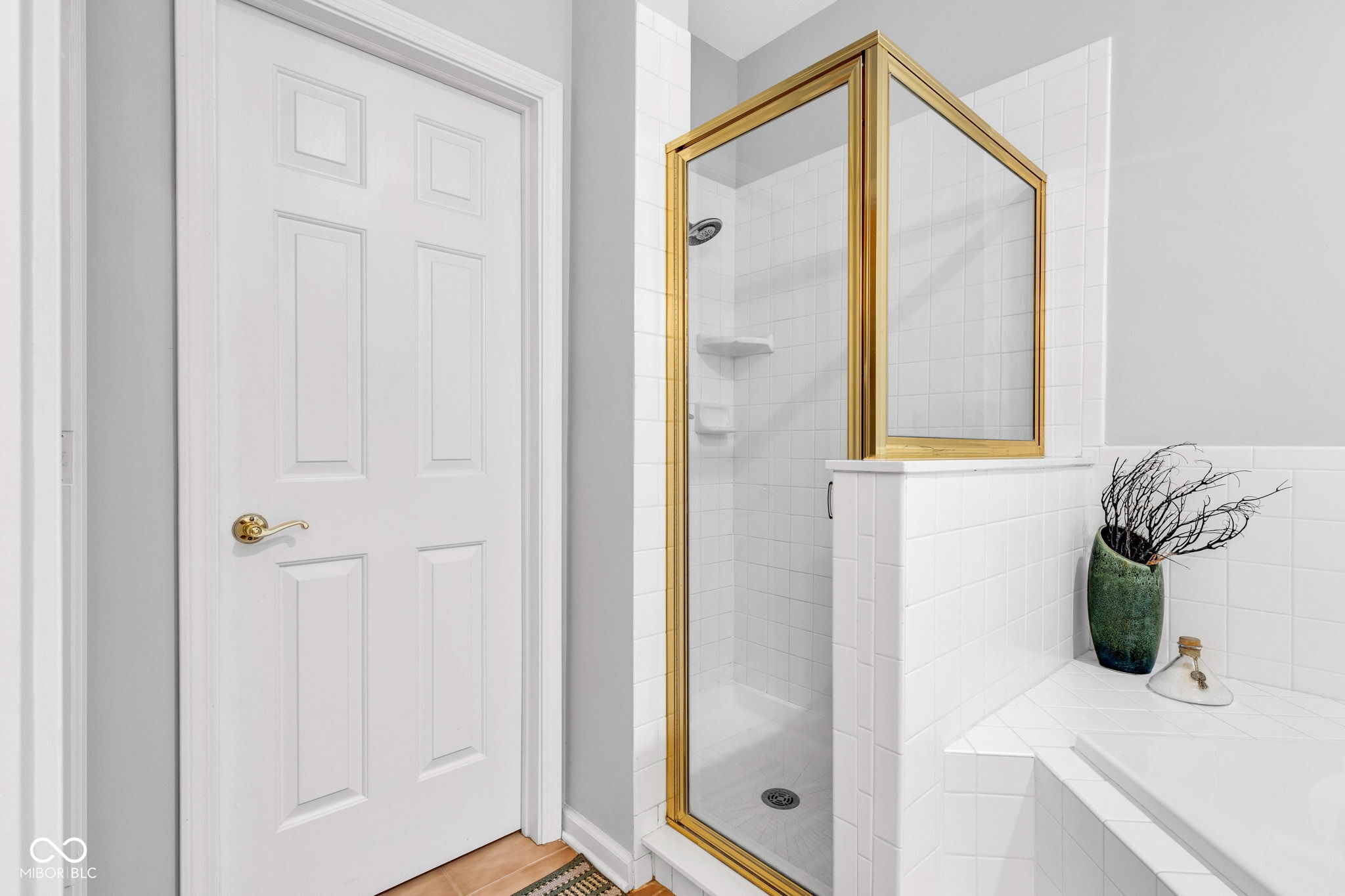 5809 Spruce Knoll Court