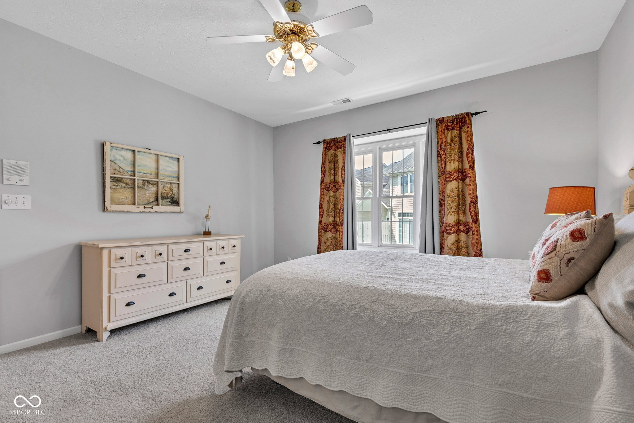 5809 Spruce Knoll Court
