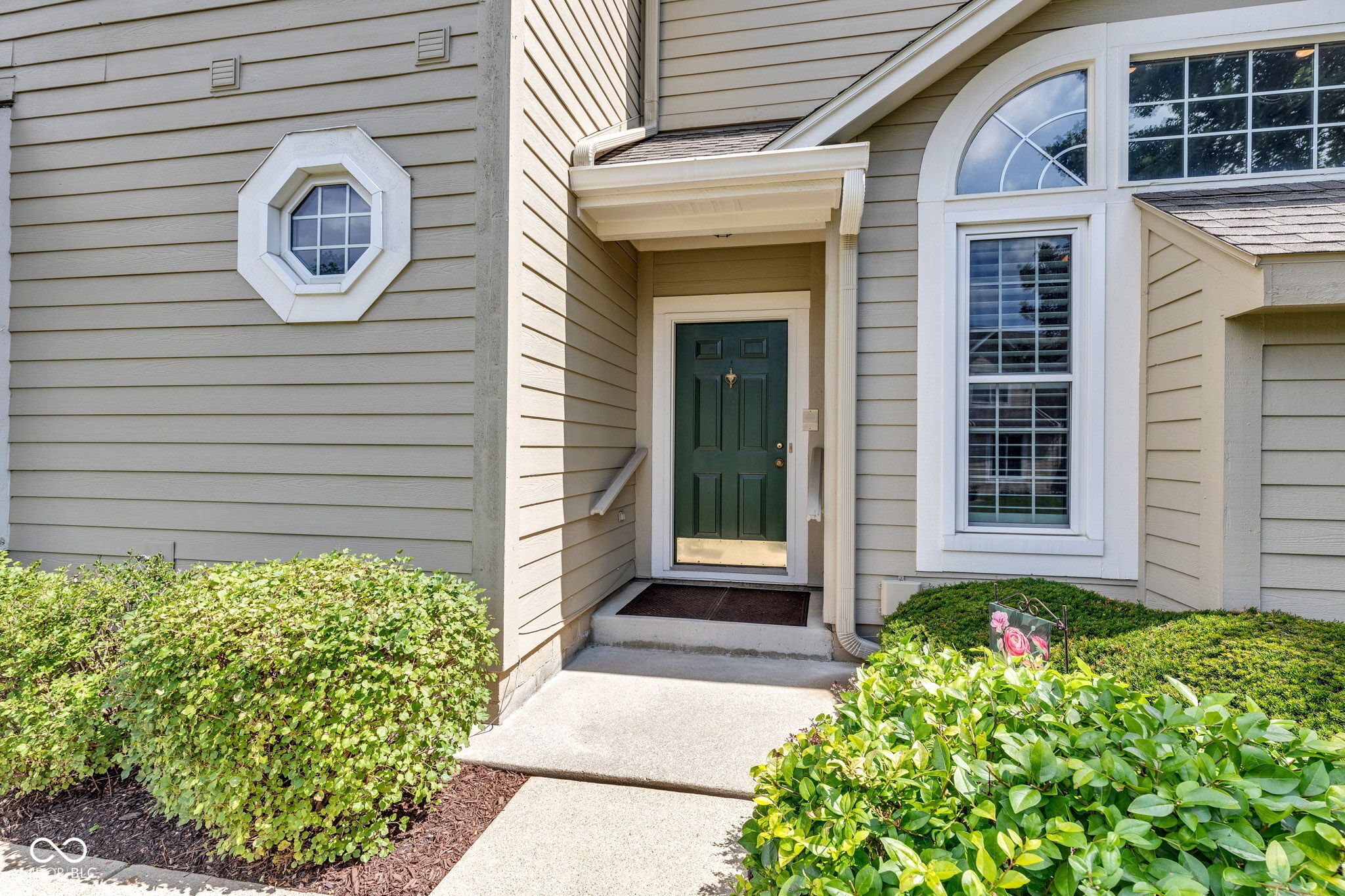 5809 Spruce Knoll Court