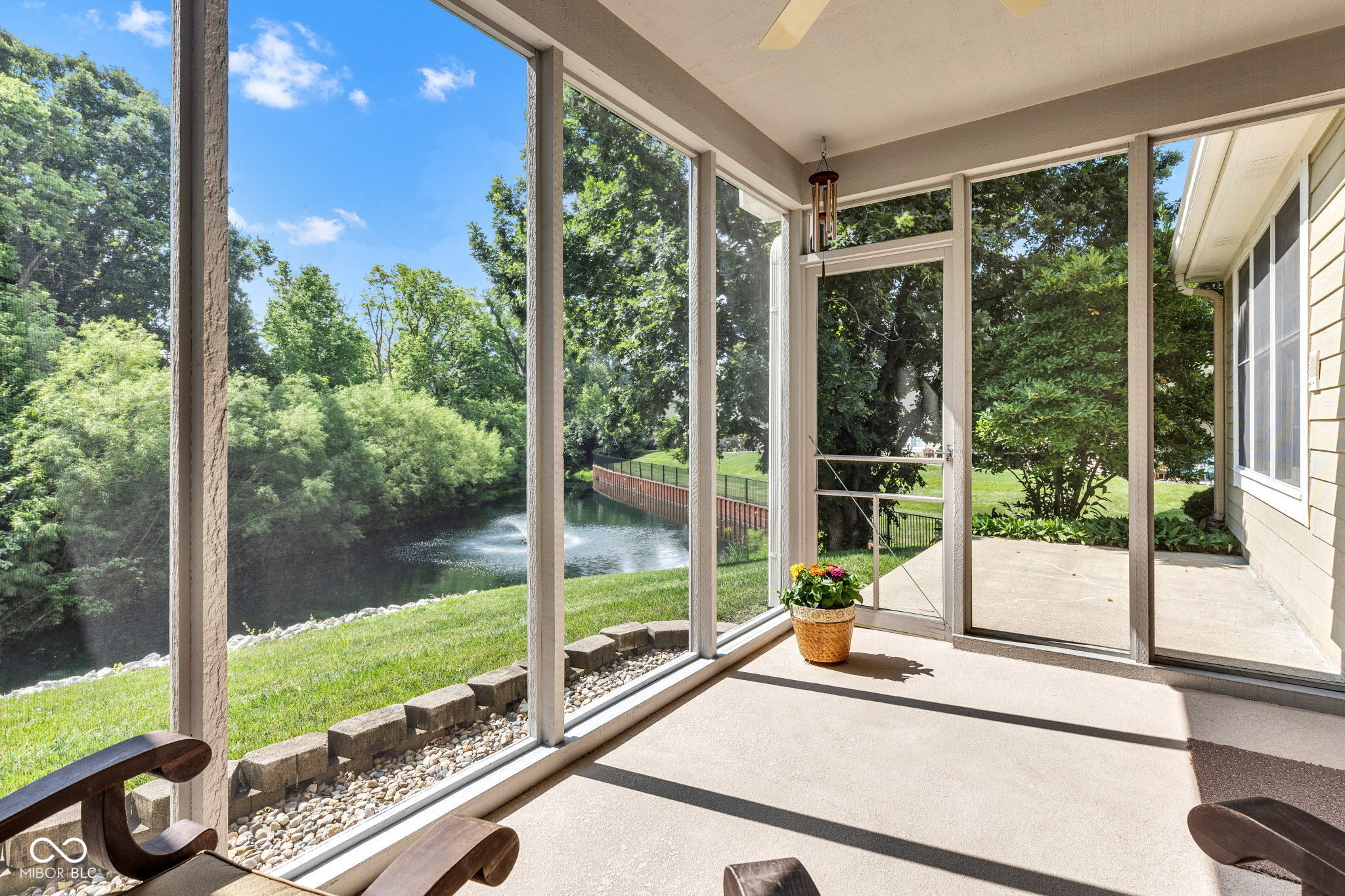 5809 Spruce Knoll Court