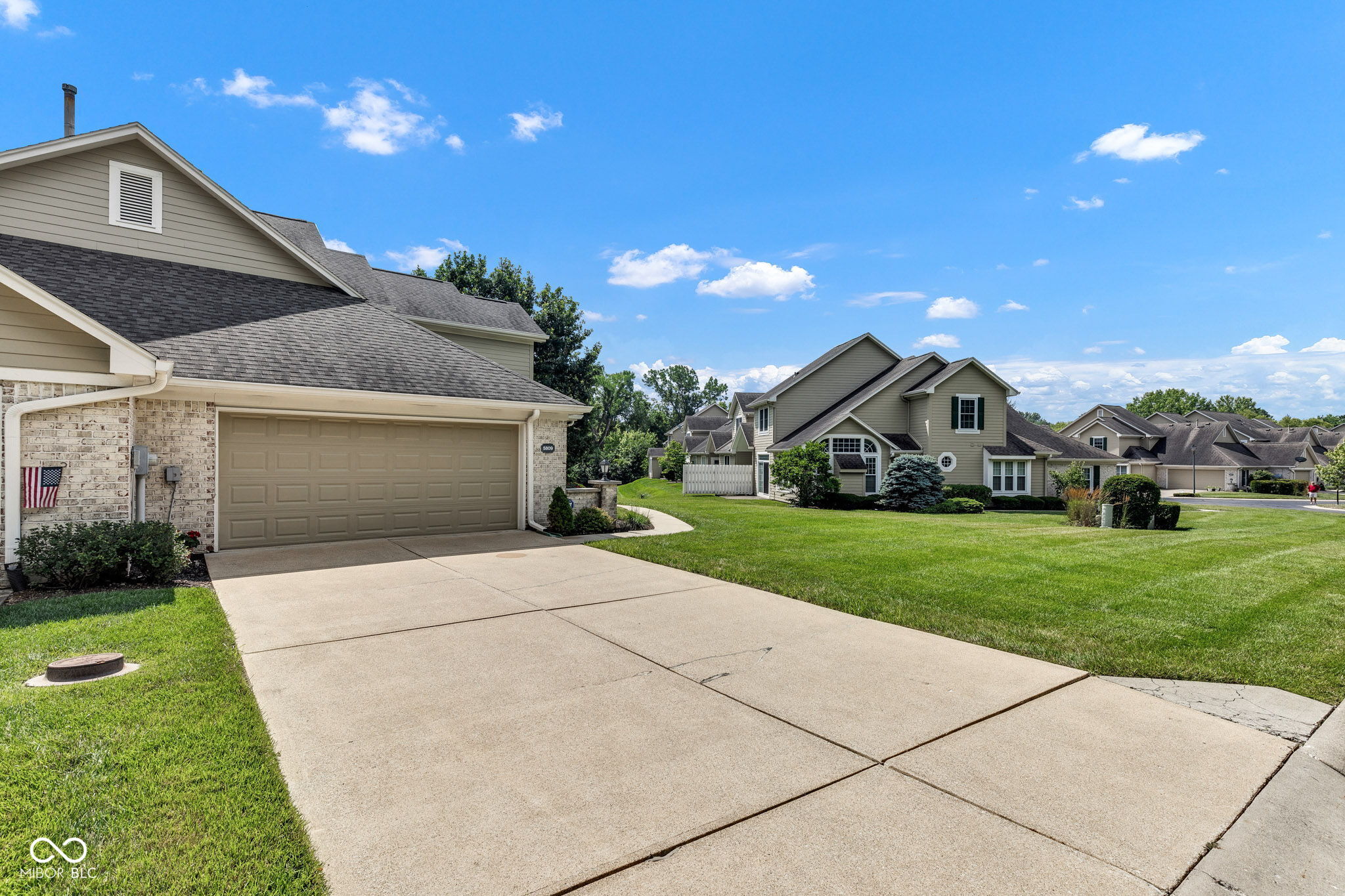 5809 Spruce Knoll Court