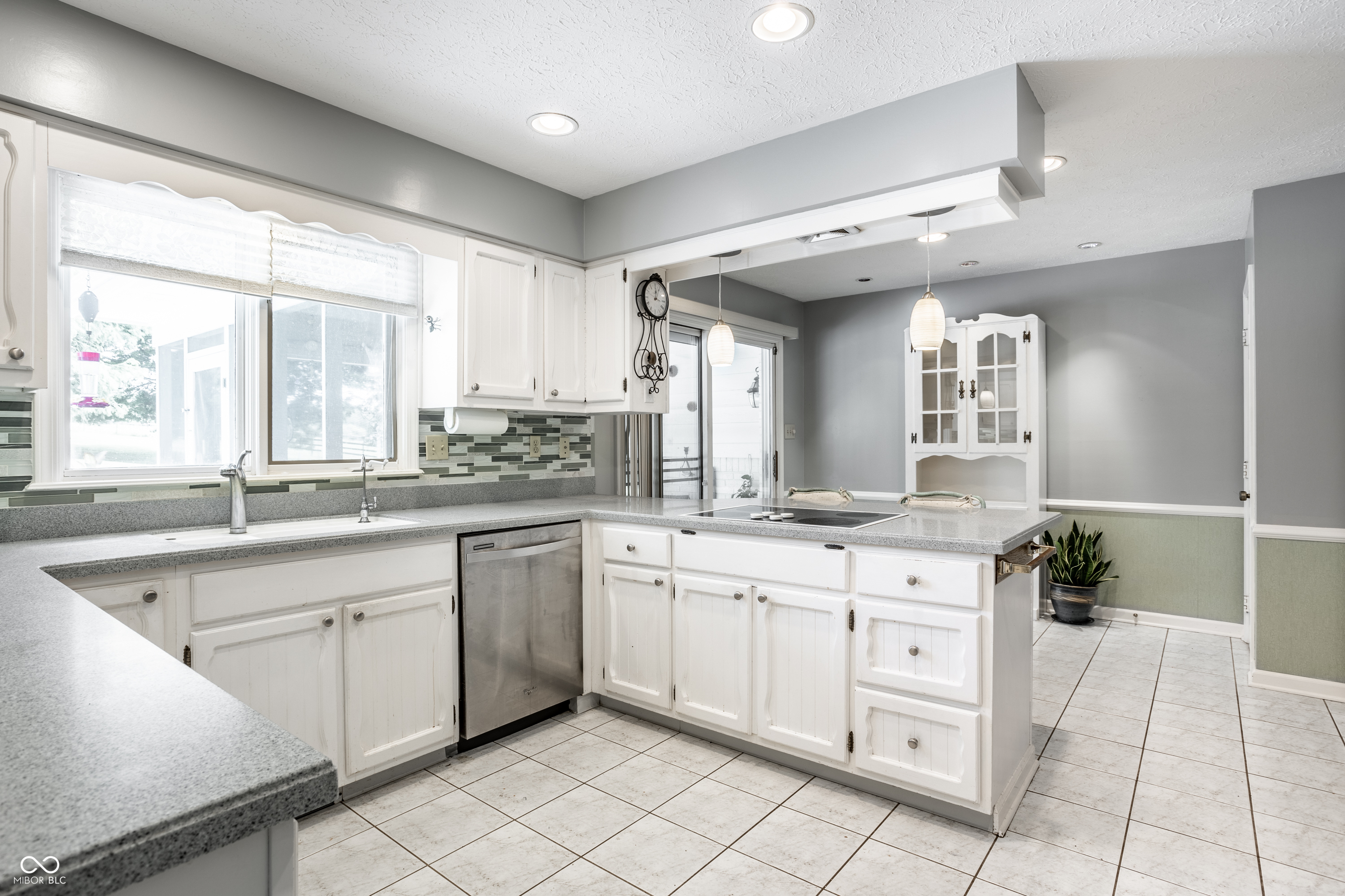 7100 W 96th Street
