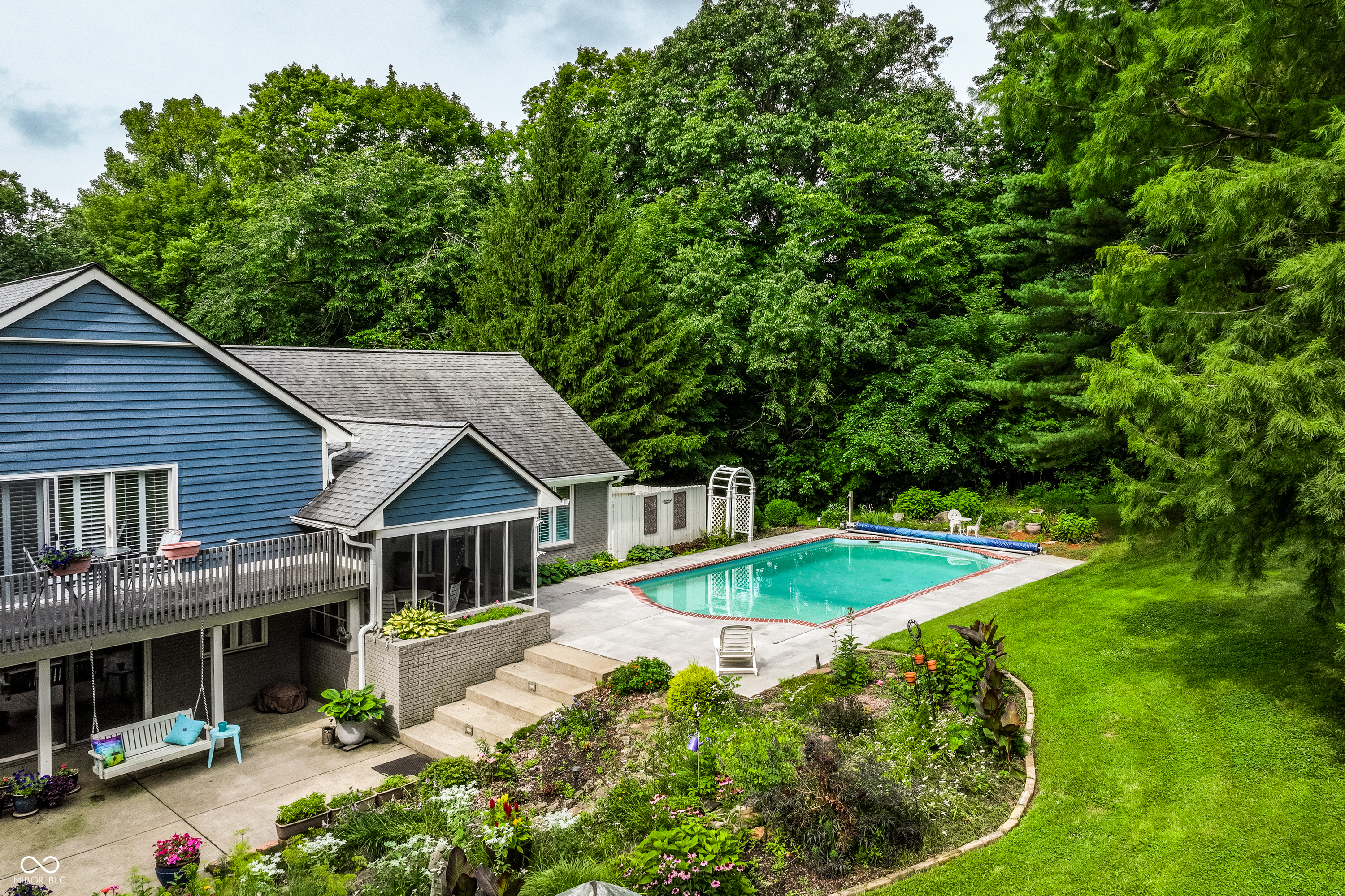 7100 W 96th Street