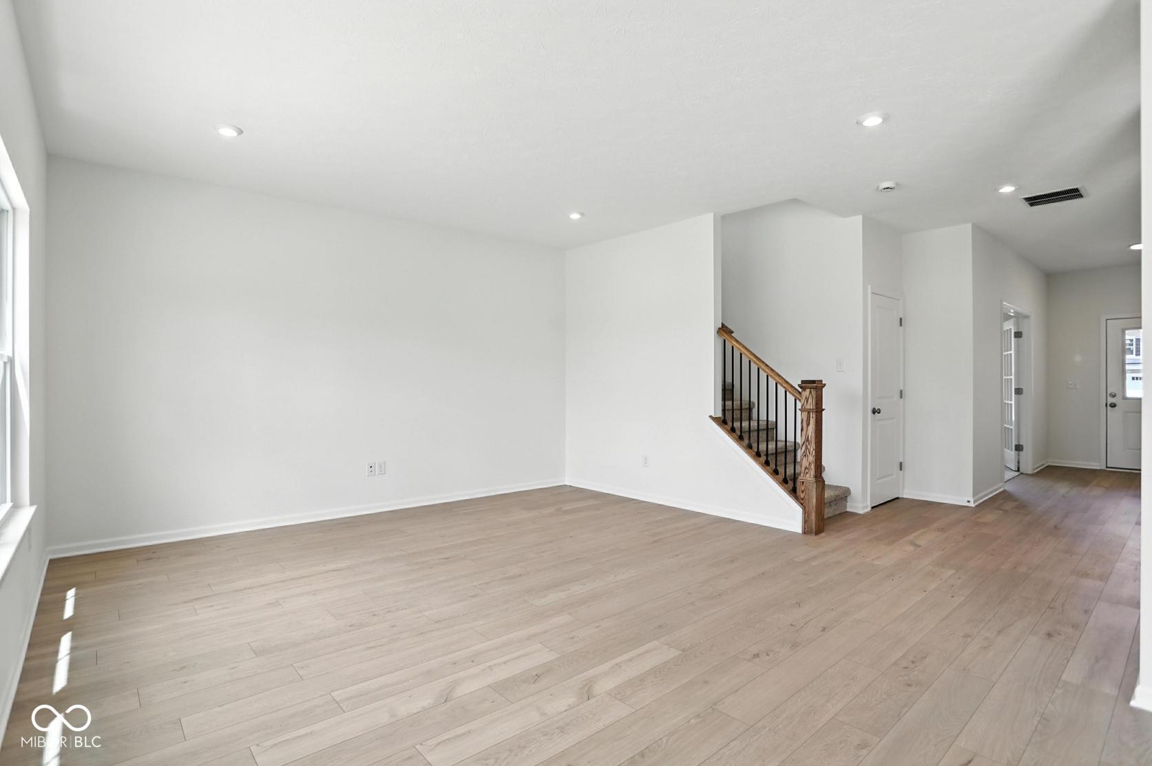 5761 Greenbrier Court