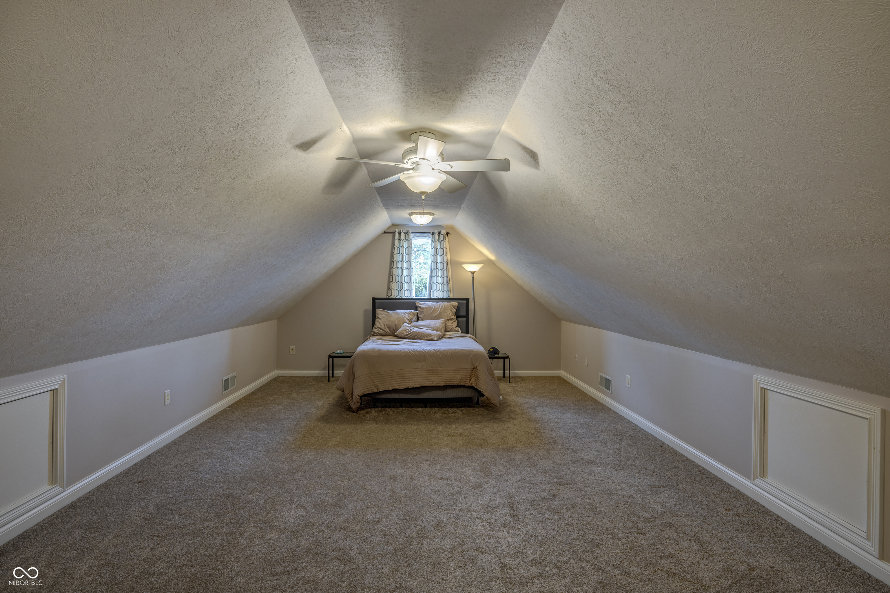 16483 Valhalla Drive