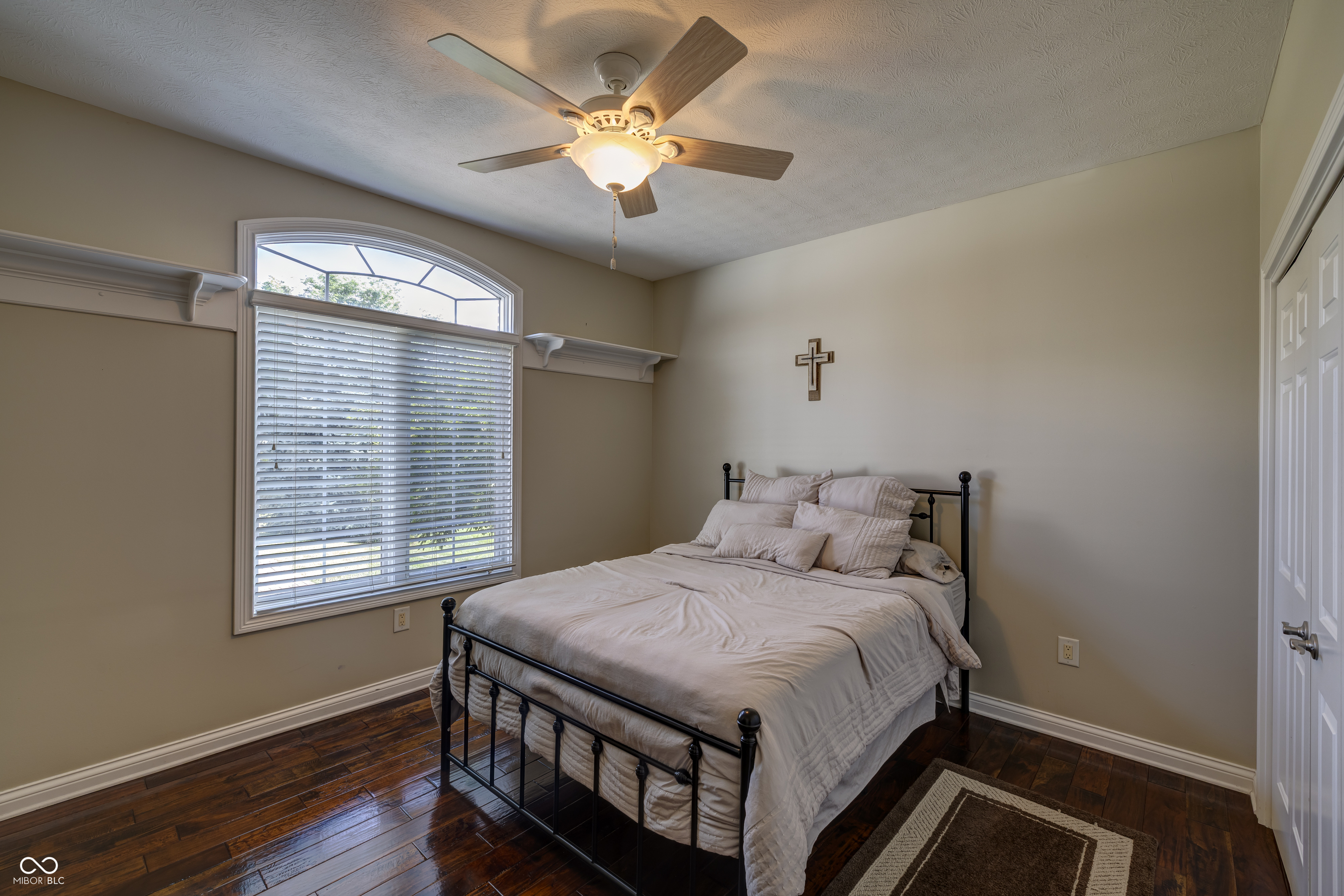 16483 Valhalla Drive