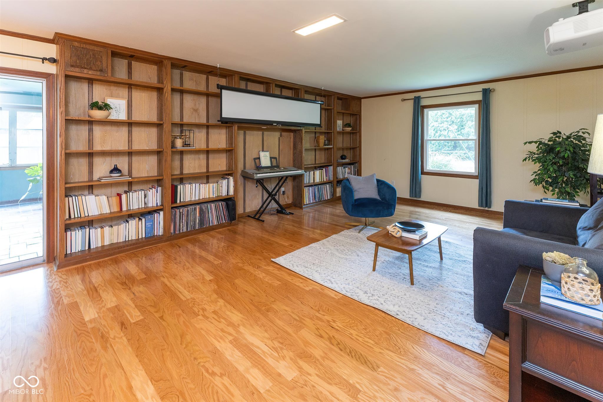 6725 Woodmere Court