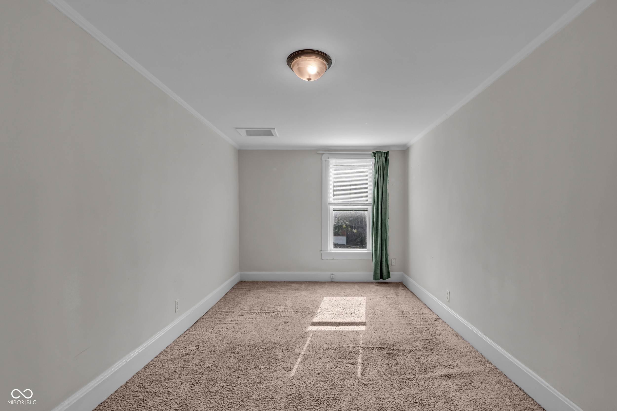 1232 N Oakland Avenue