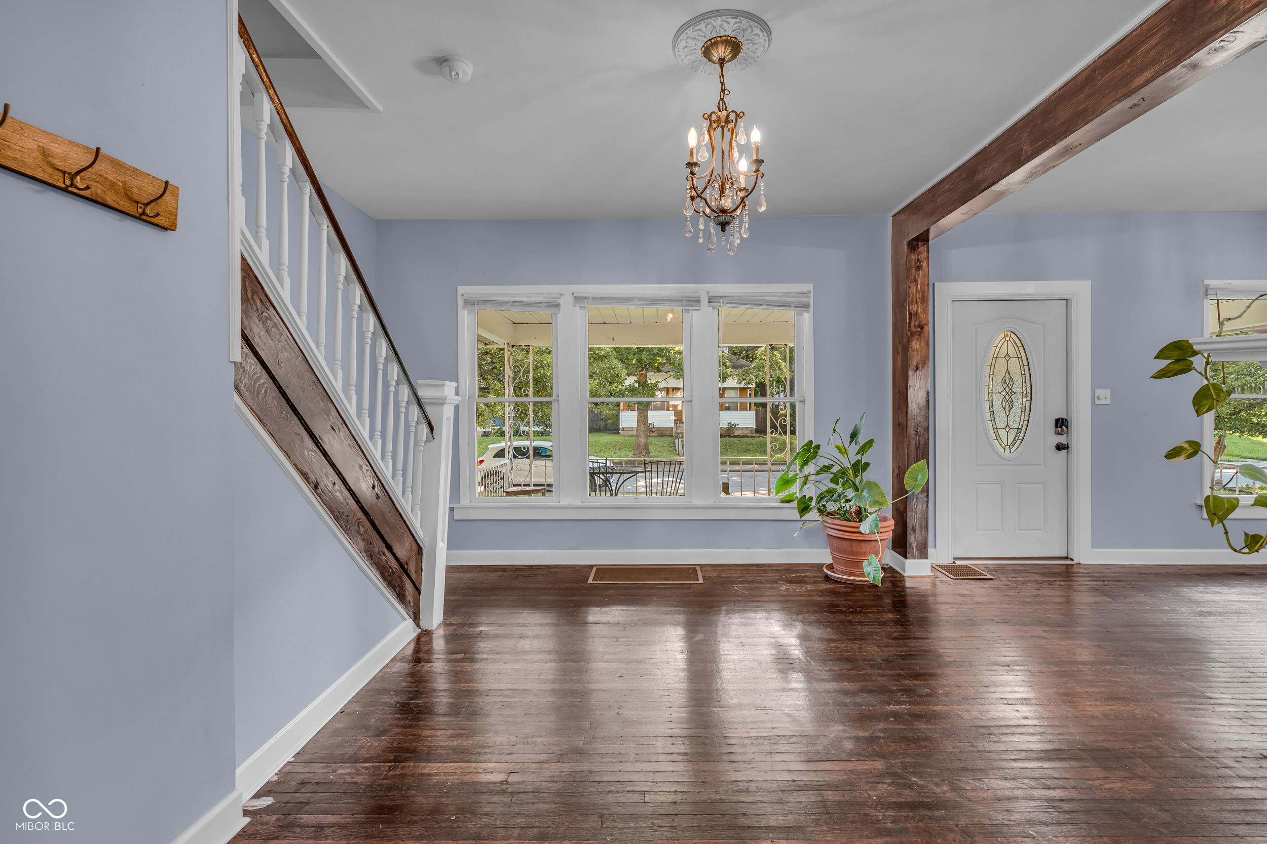 1232 N Oakland Avenue