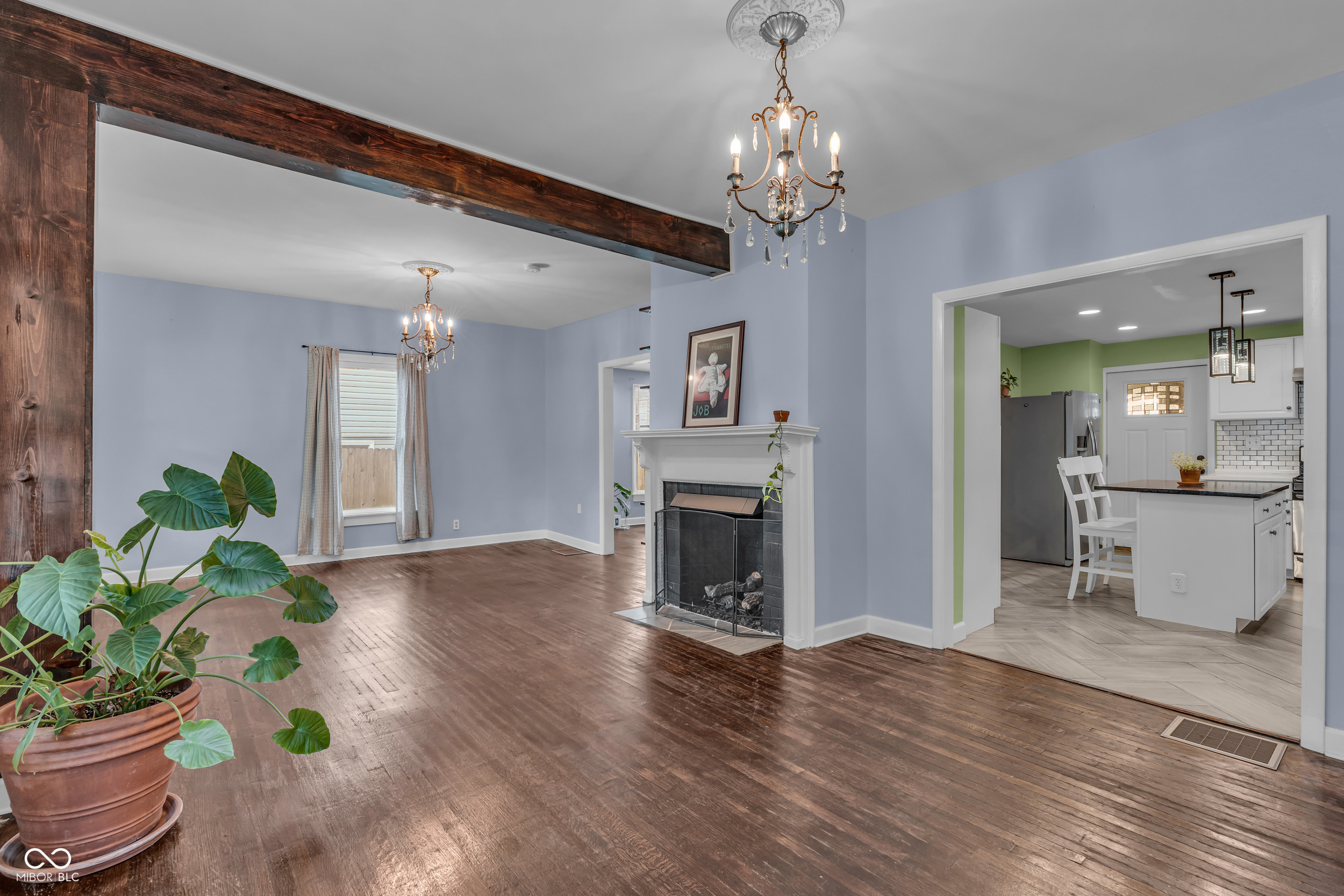 1232 N Oakland Avenue