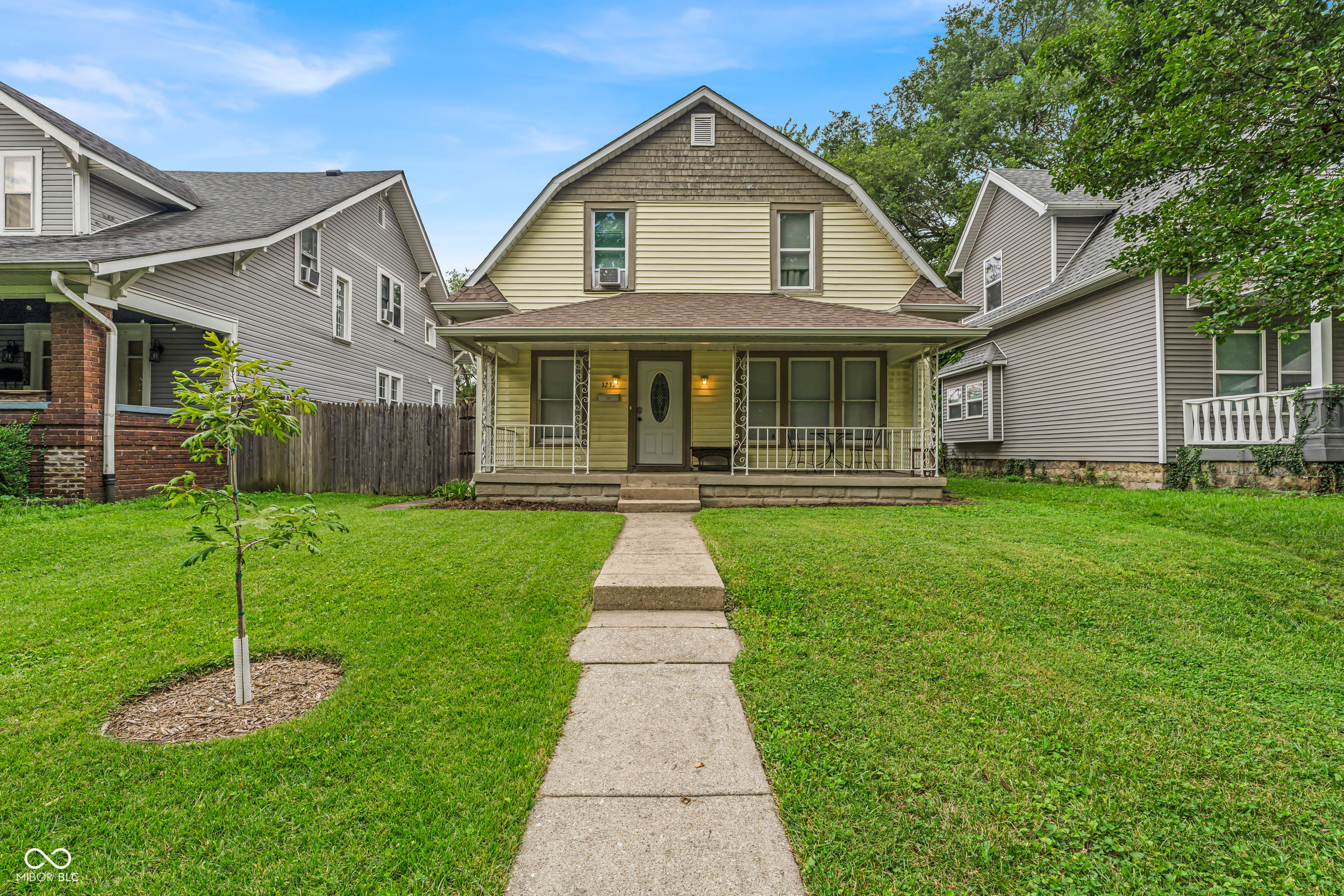 1232 N Oakland Avenue