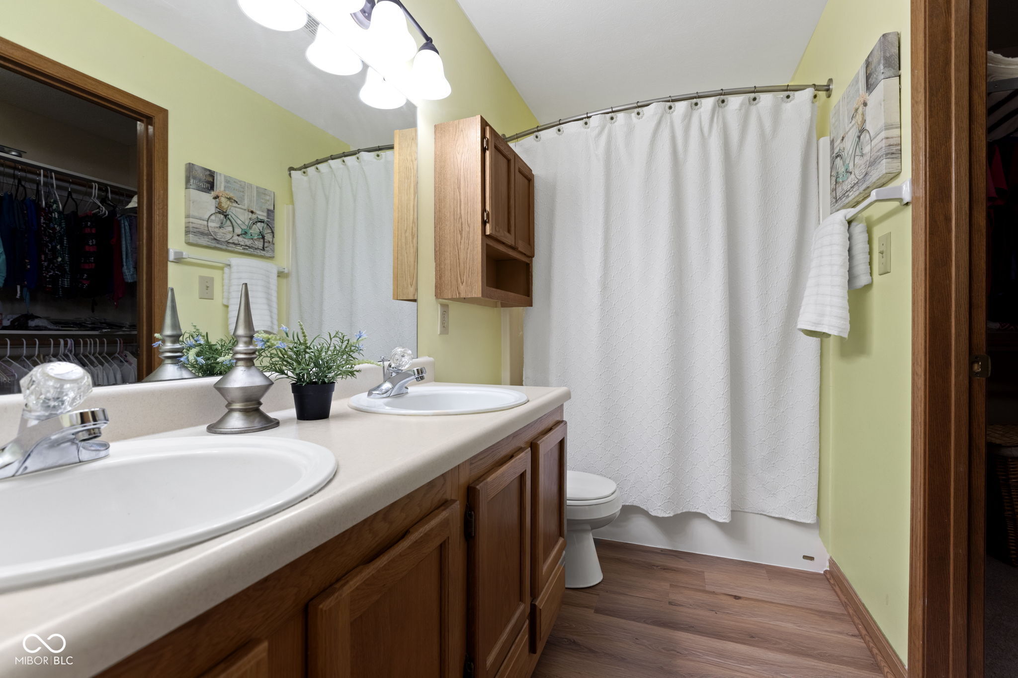 7546 Dry Branch Court