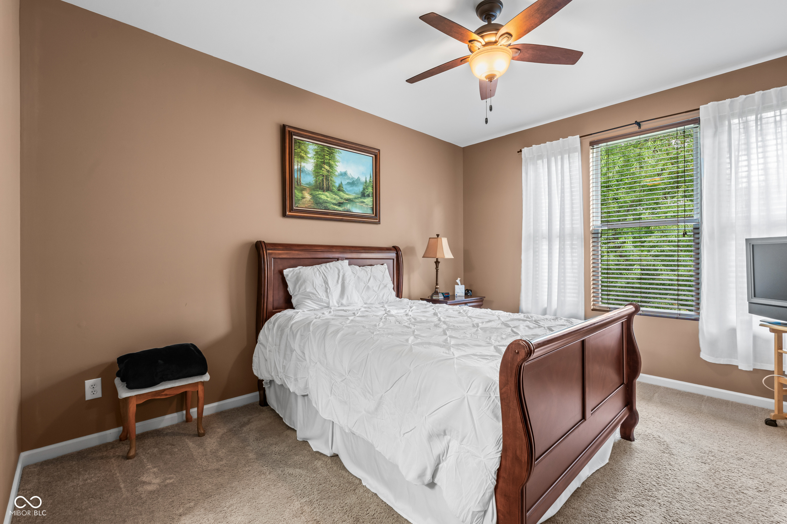 9538 Summer Hollow Drive