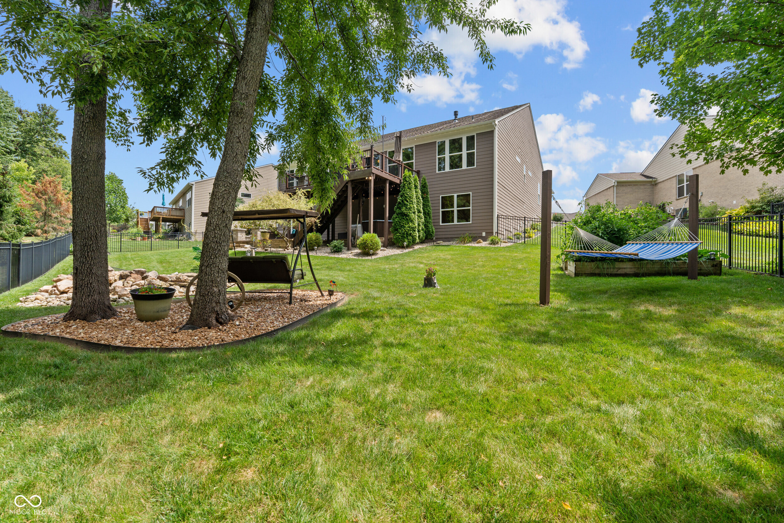 9538 Summer Hollow Drive