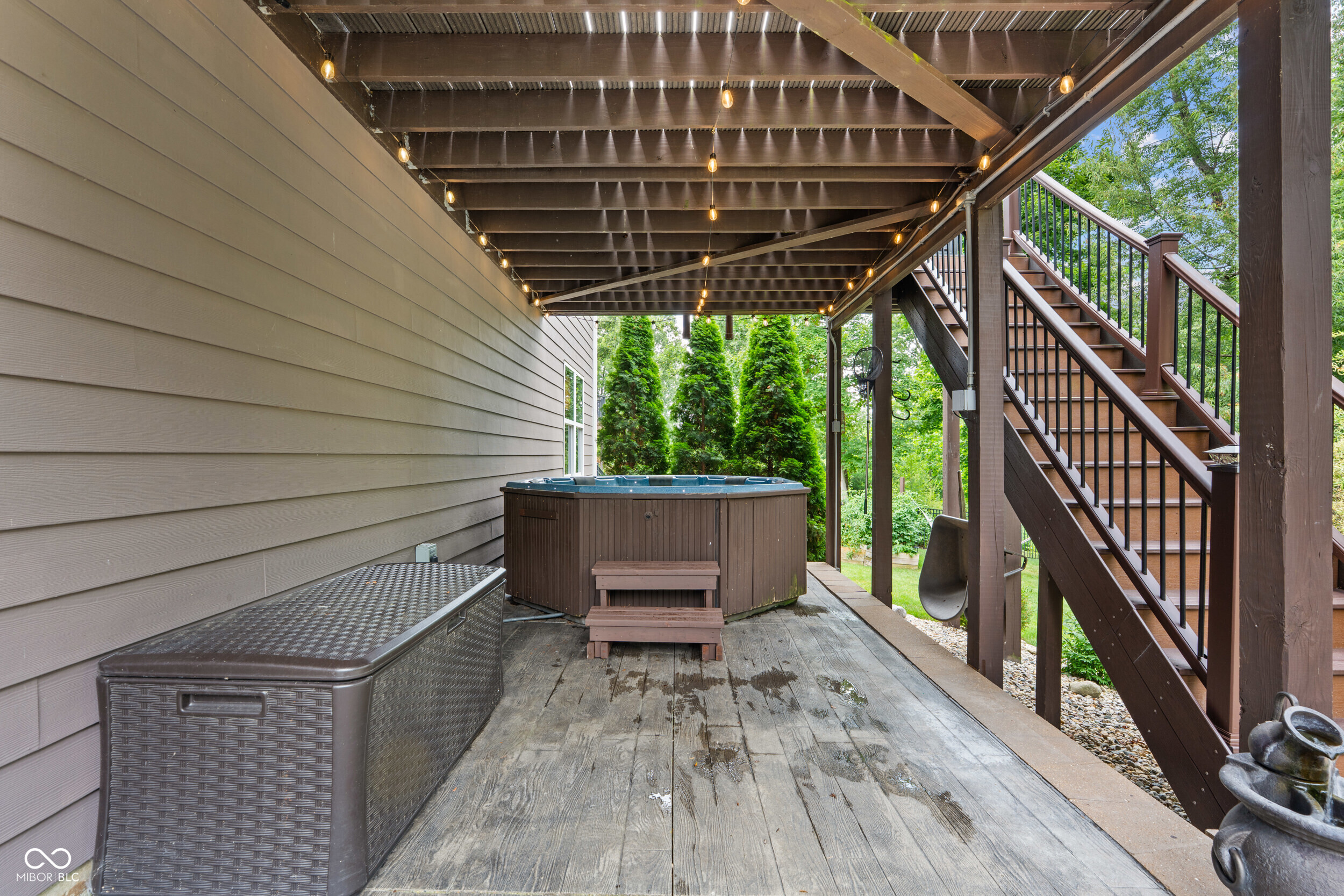 9538 Summer Hollow Drive
