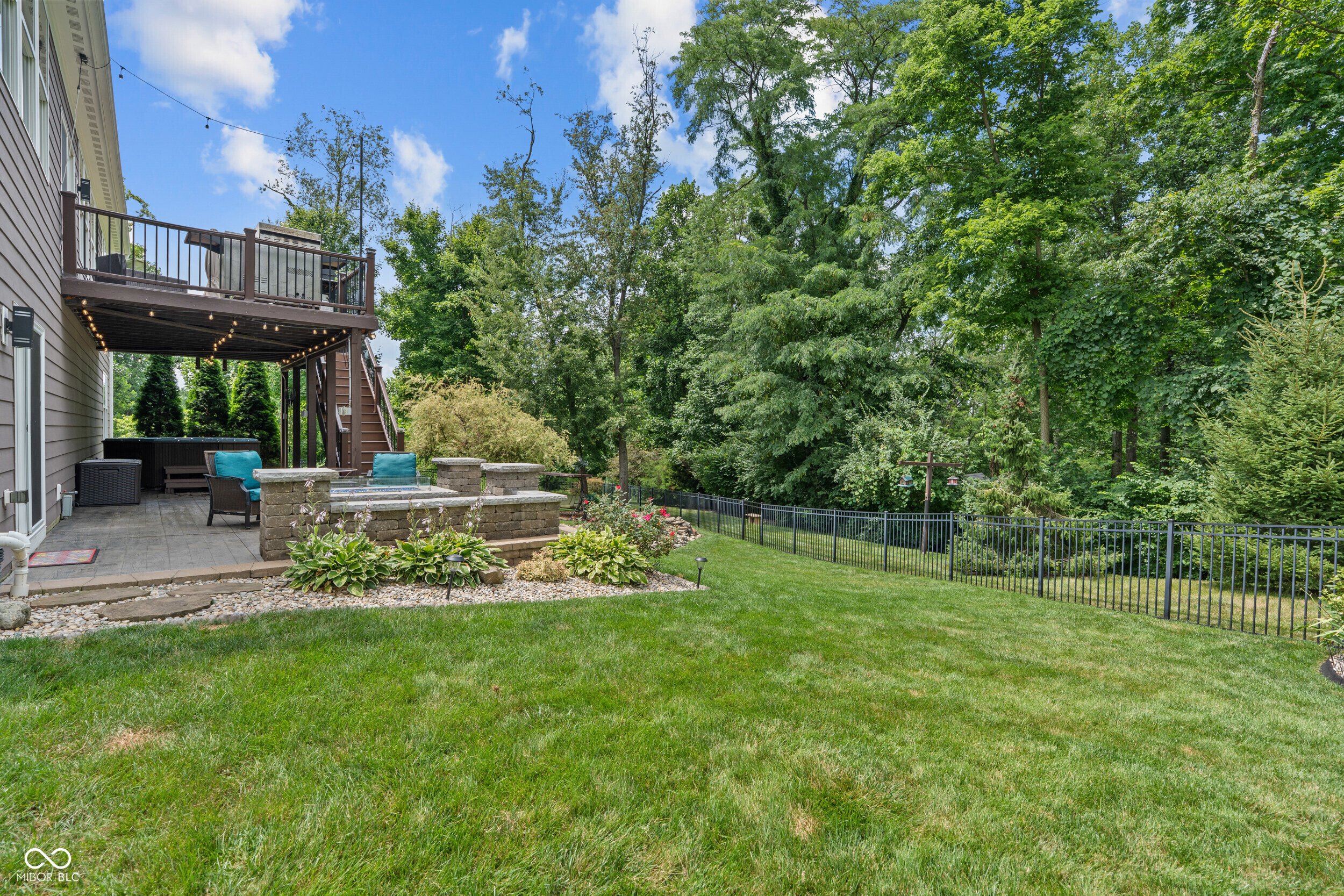 9538 Summer Hollow Drive