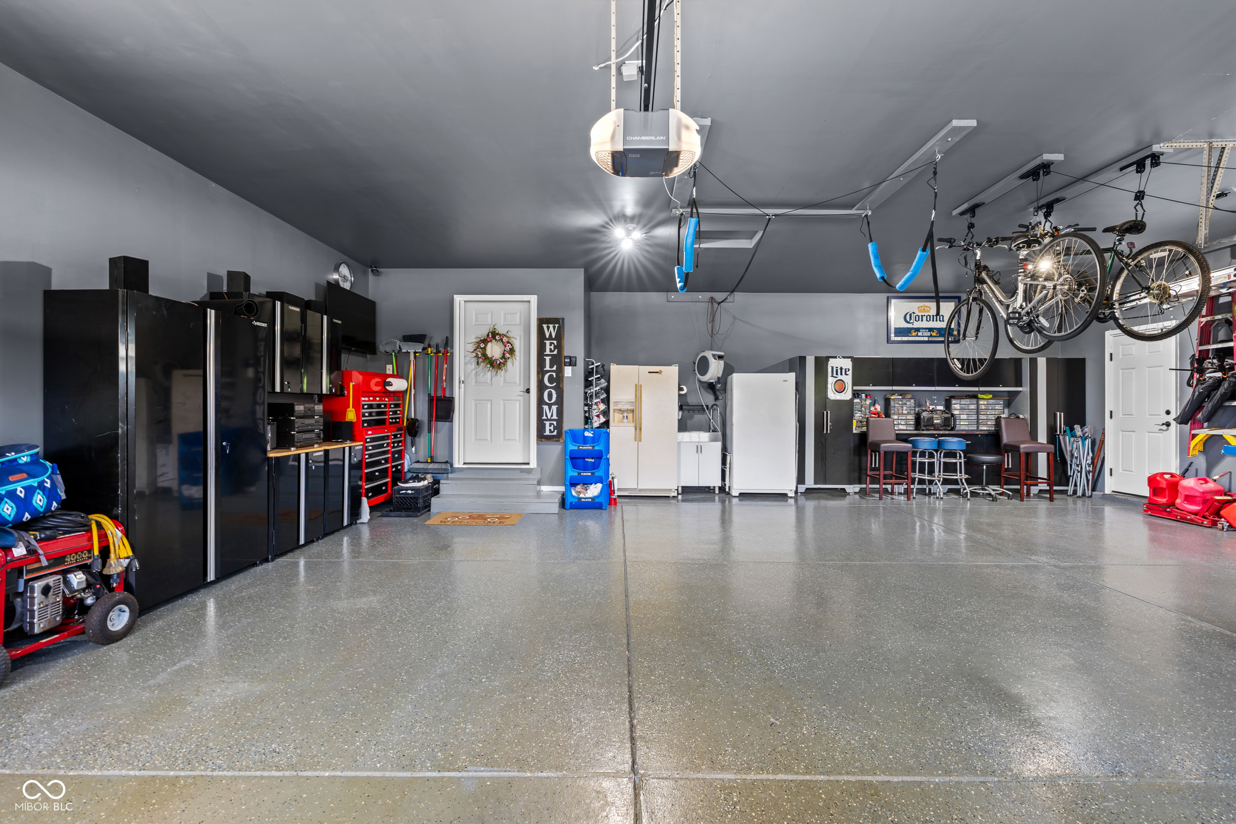 9538 Summer Hollow Drive