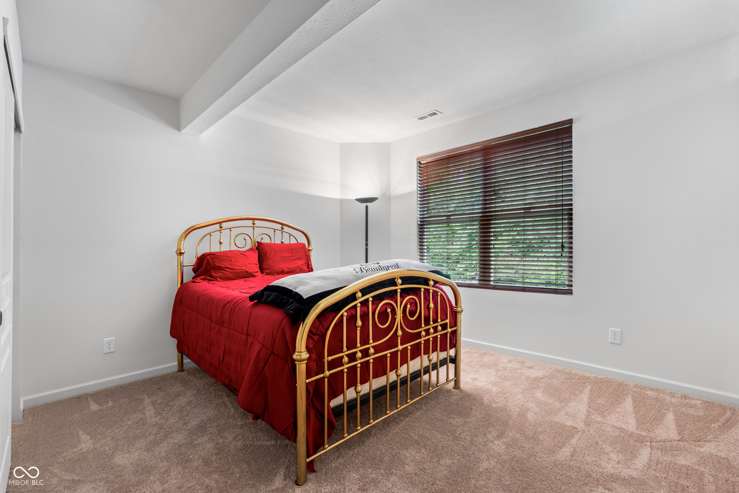 9538 Summer Hollow Drive