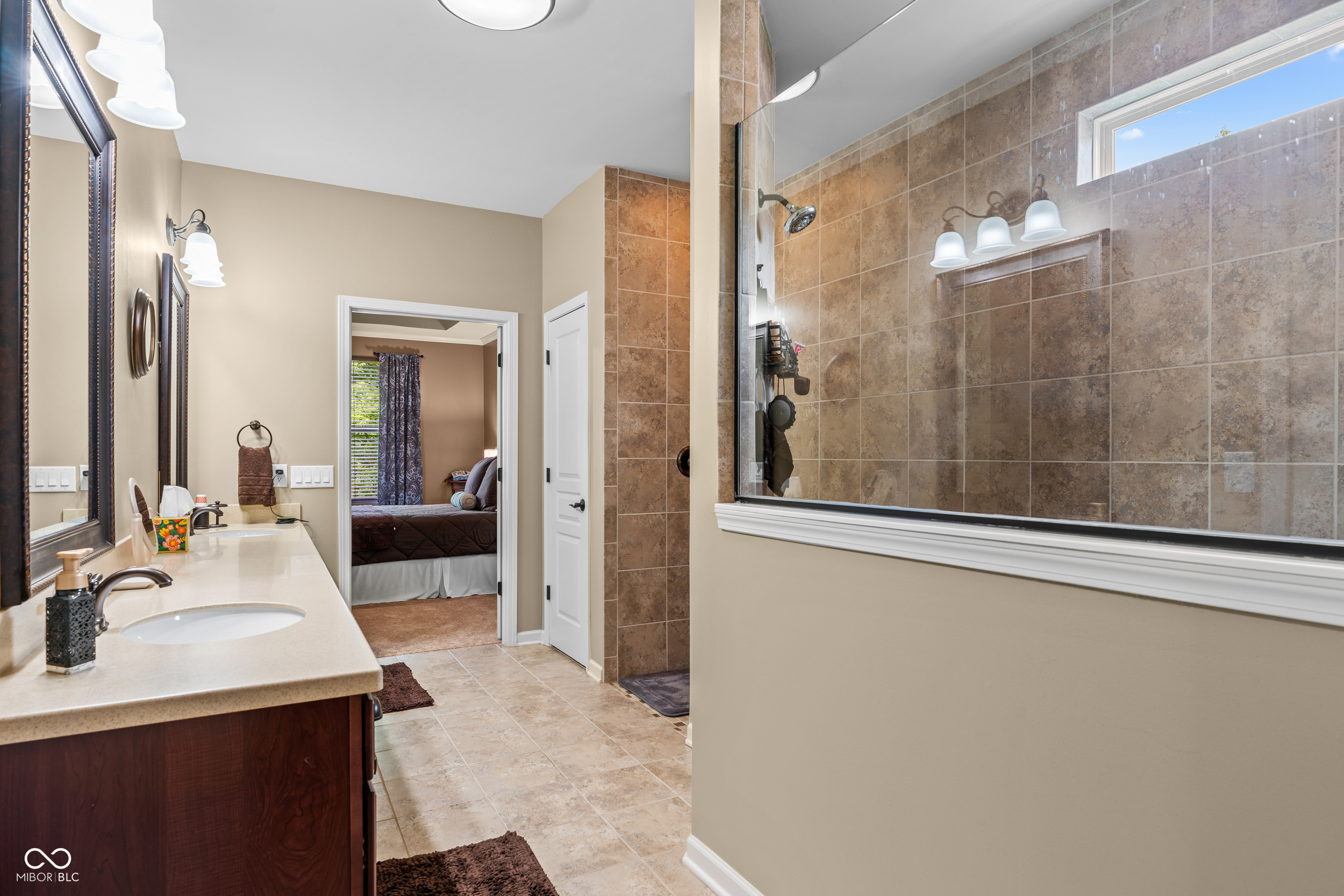9538 Summer Hollow Drive